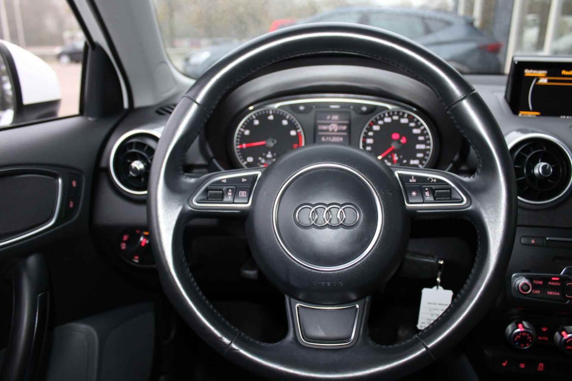 AUDI A1 1.0 TFSI ADVANCE Sport Climate Control PDC 16LM Topst.!! - 16/29