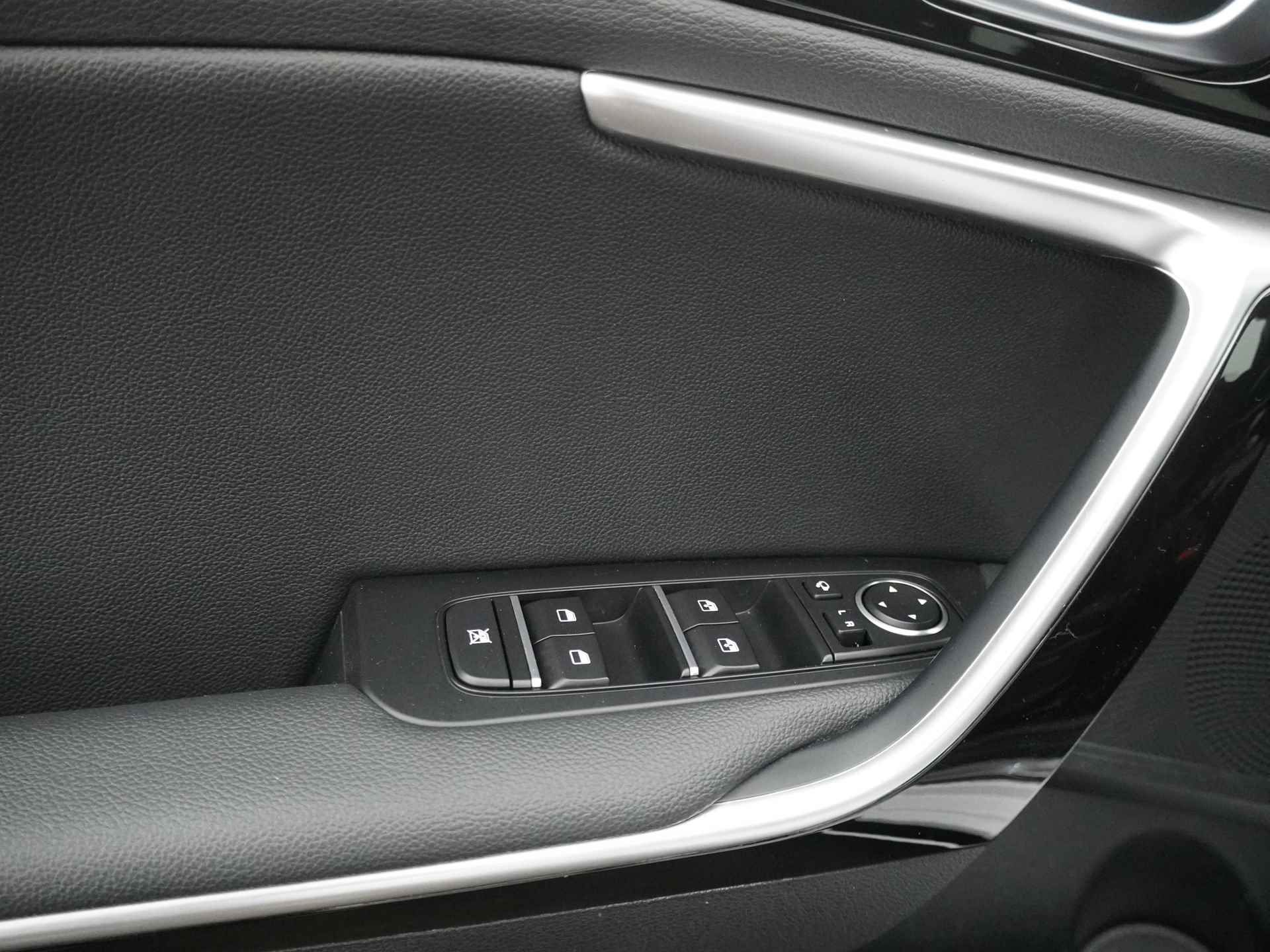 Kia ProCeed 1.5 T-GDi GT-Line 160pk. Automaat - LED Koplampen - Adaptief Cruise Control - Navigatie- Climate Control - Apple/Android Carplay - Fabrieksgraantie Tot 2030 - 18/44