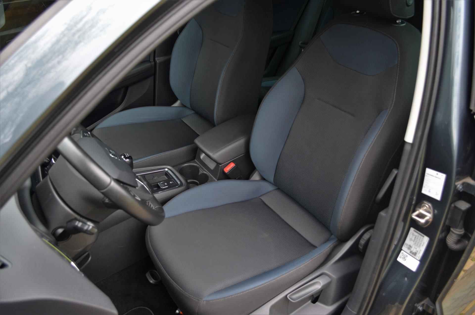 Seat Ateca 1.0 EcoTSI Style Business Intense LED / PDC / Camera / Nav. / Carplay / NL auto - 9/31