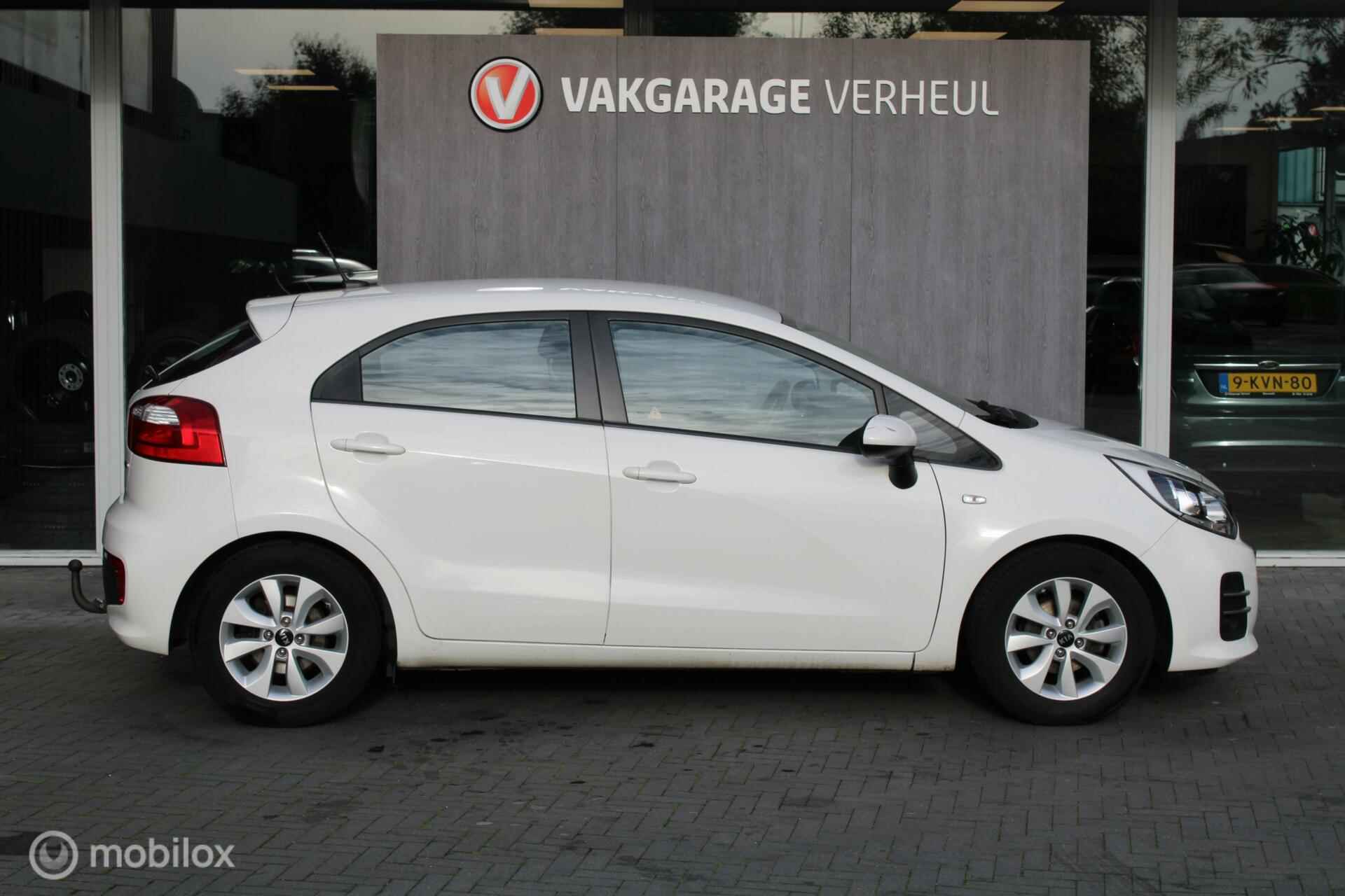 Kia Rio 1.2 CVVT|ComfortPlus-Line|Navigator|Navi|Boekjes|Nap - 2/37