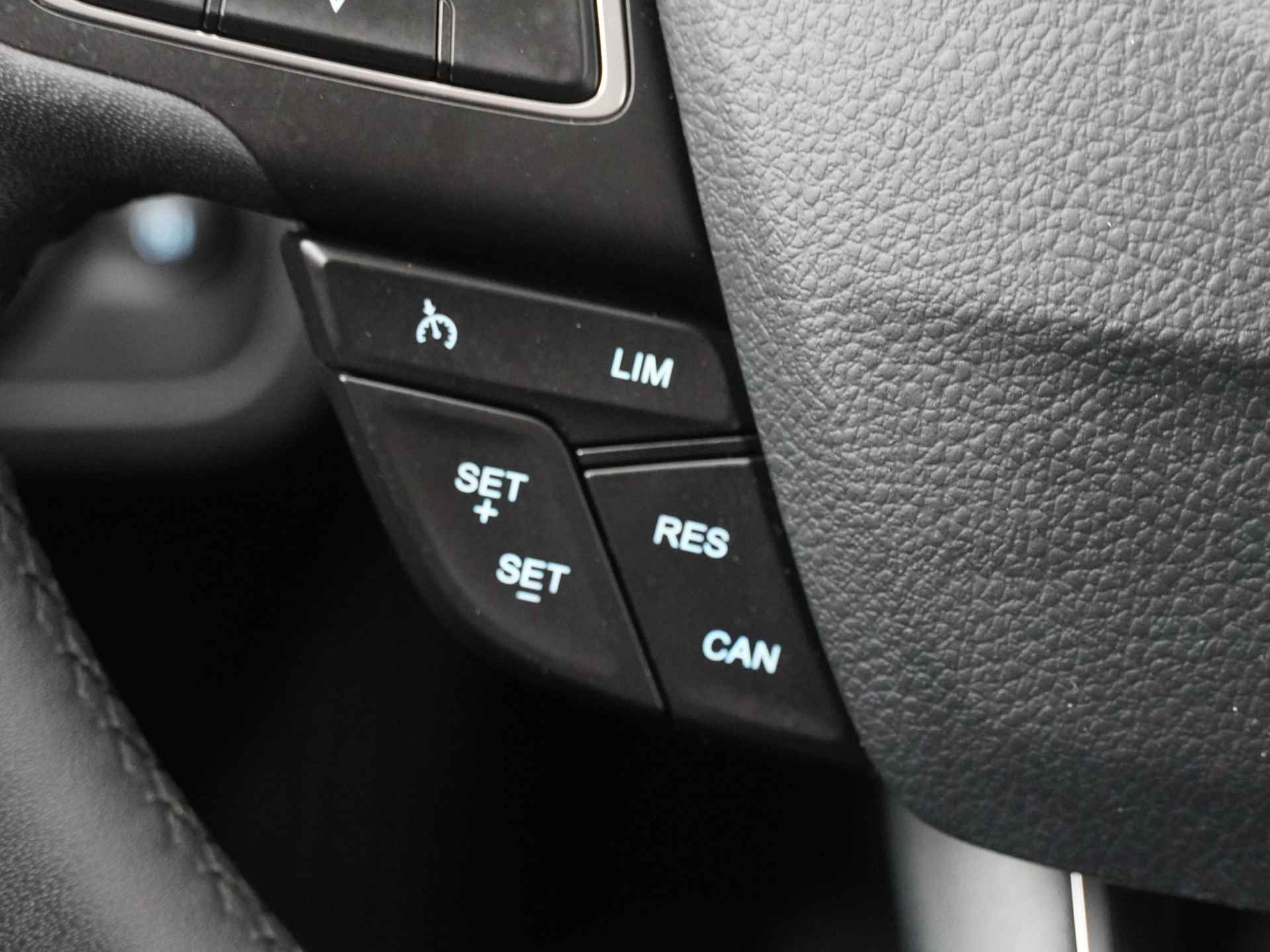 Ford C-MAX Ecoboost 125PK Trend | Navigatie | Trekhaak | ISOFIX | Hoge instap | - 15/20