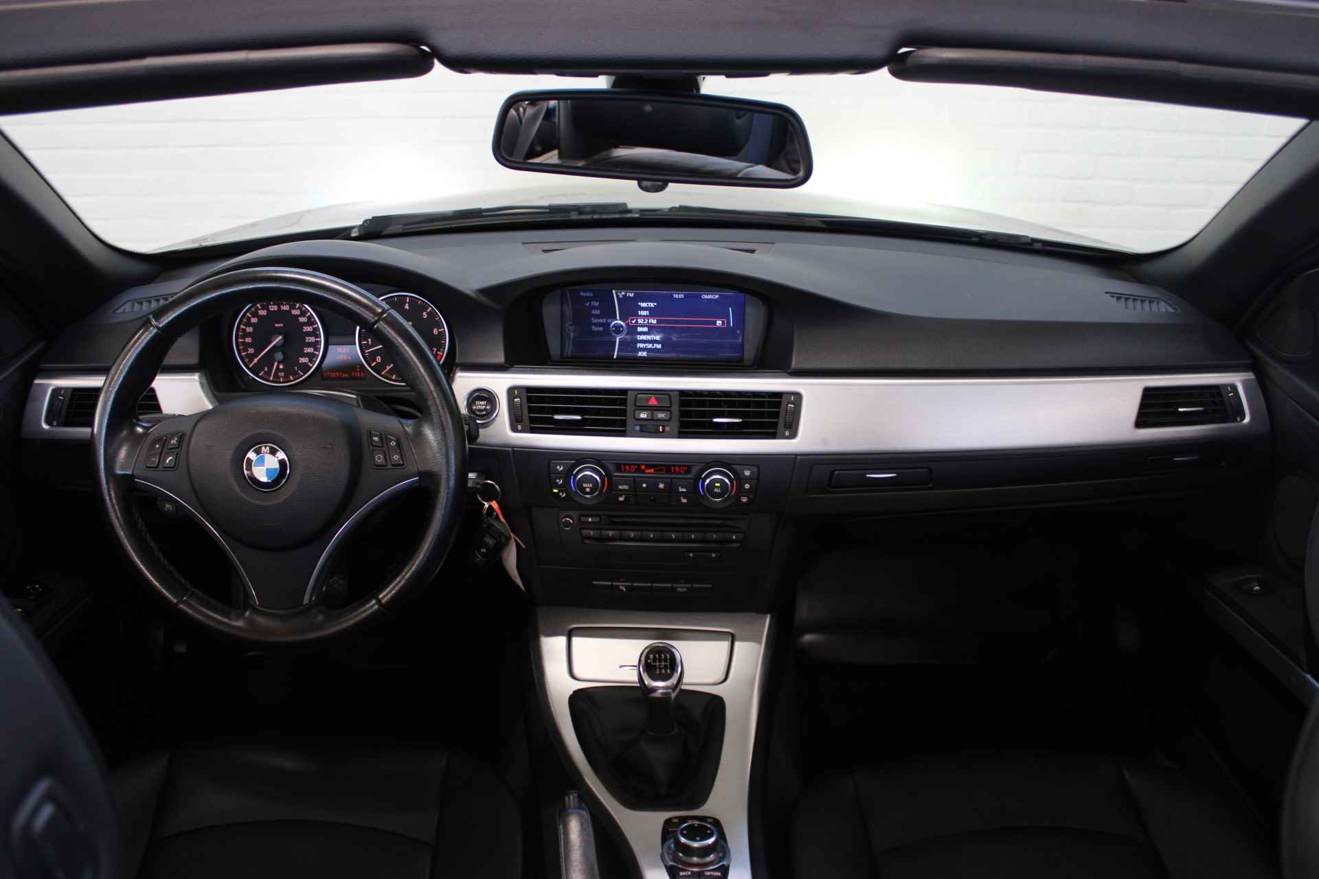 BMW 3 Serie Cabrio 318i | Navigatie | Cruise controle | Climate controle  | Stoelverwarming | Elektrisch verstelbare stoelen | Memory stand bestuurdersstoel | Lederen bekleding | Elektrisch cabriolet dak | - 47/51