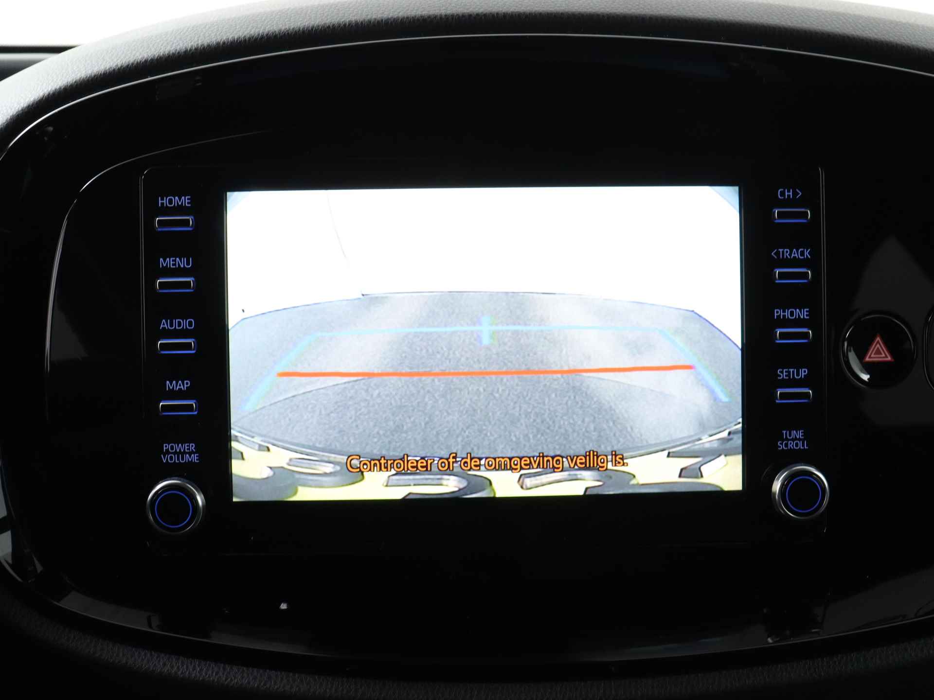 Toyota Aygo X 1.0 Pulse + Limited | Apple Carplay | Adaptive cruise control | Camera | - 11/42