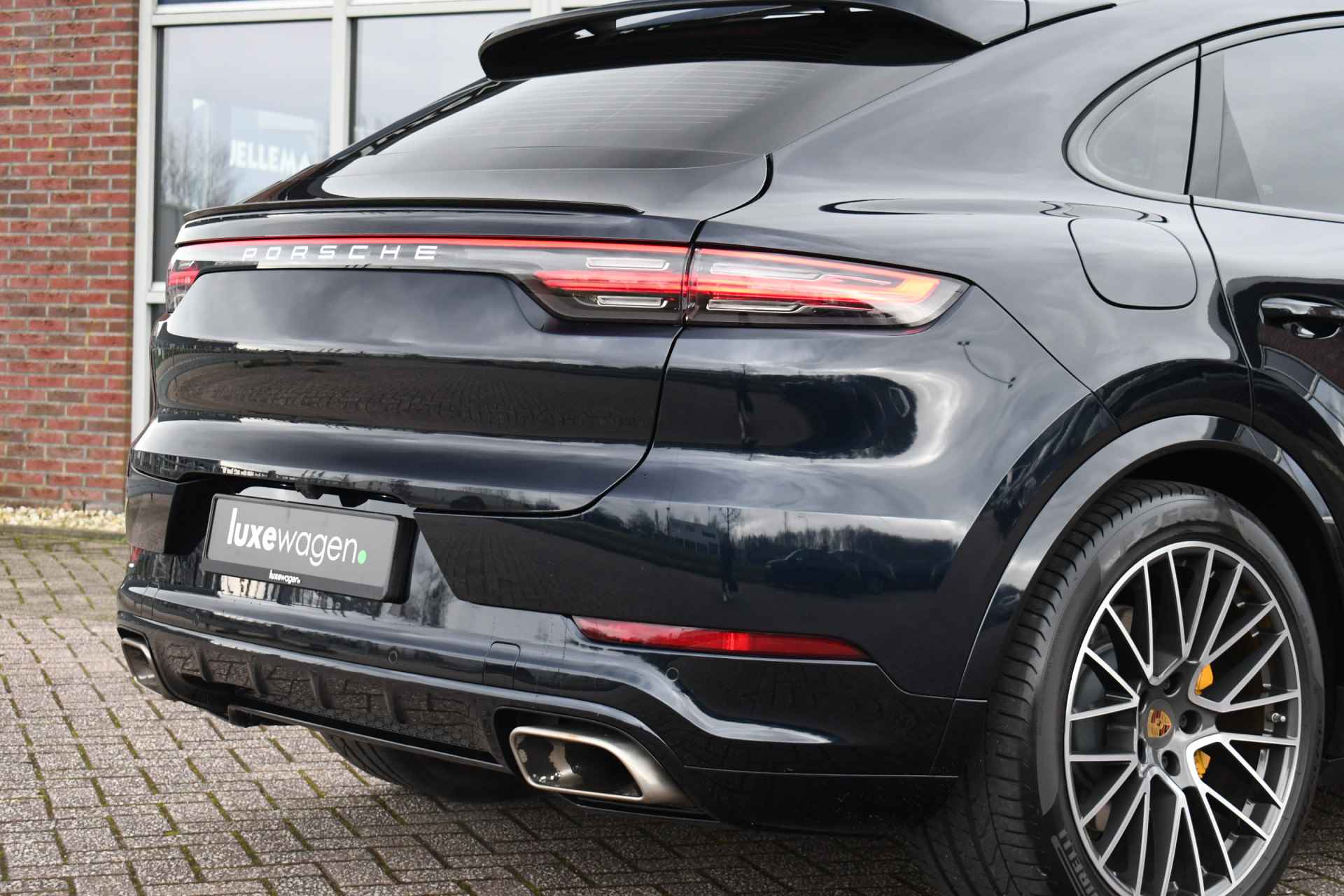 Porsche Cayenne Coupé 3.0 e-Hybrid 470pk Pano Luchtv ACC Bose Chrono 21inch - 22/84