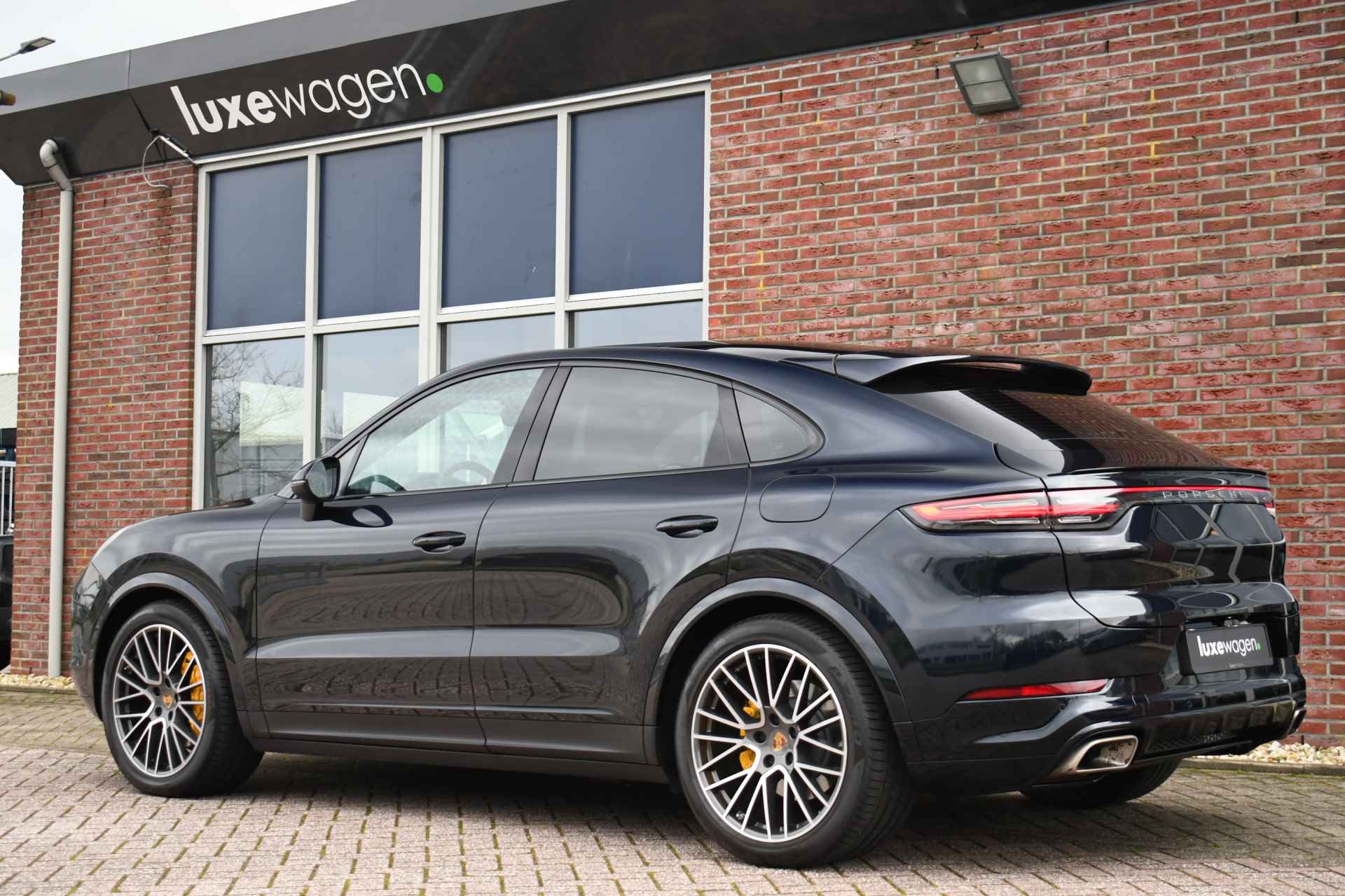 Porsche Cayenne Coupé 3.0 e-Hybrid 470pk Pano Luchtv ACC Bose Chrono 21inch - 32/84