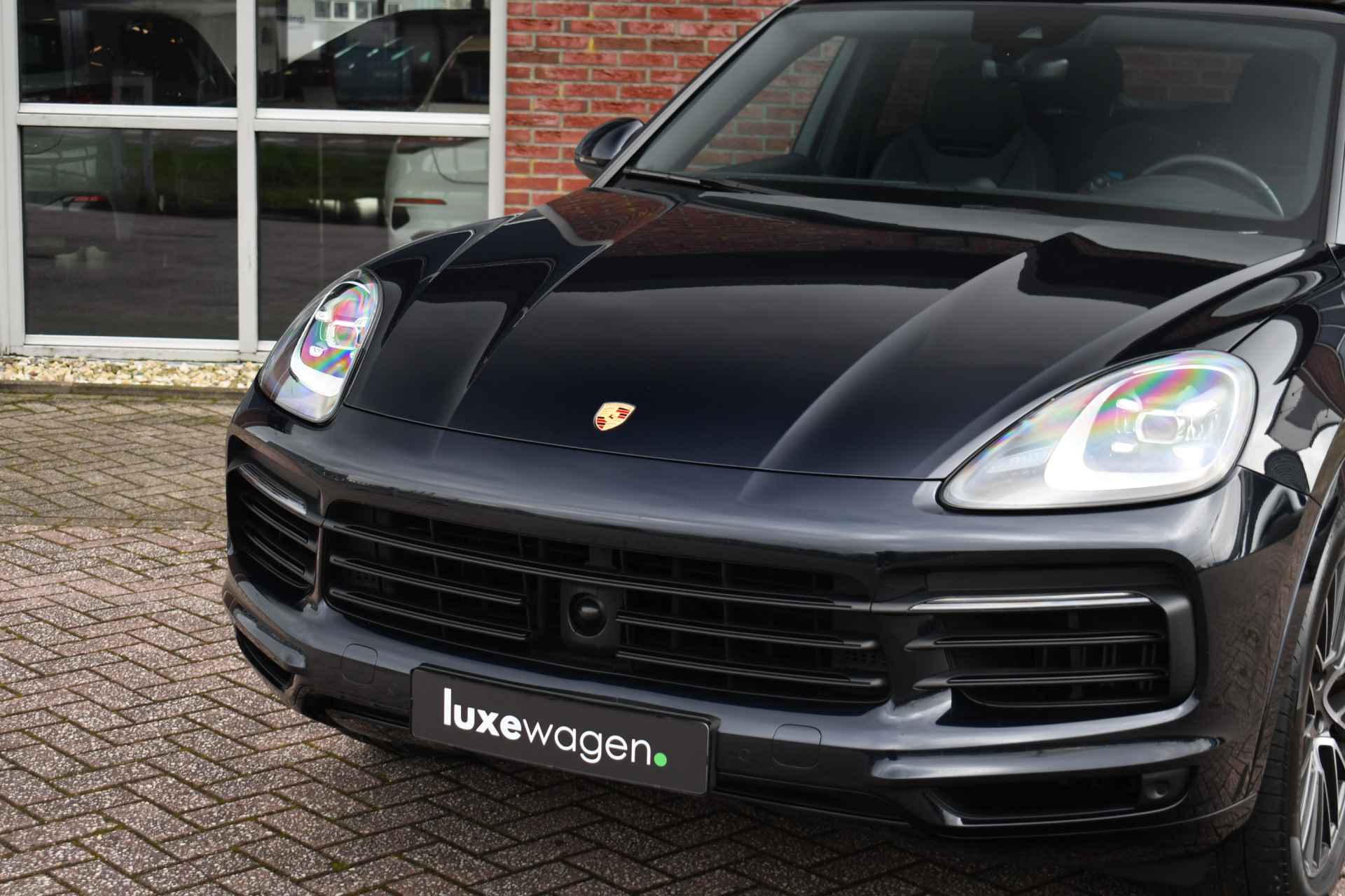 Porsche Cayenne Coupé 3.0 e-Hybrid 470pk Pano Luchtv ACC Bose Chrono 21inch - 33/84