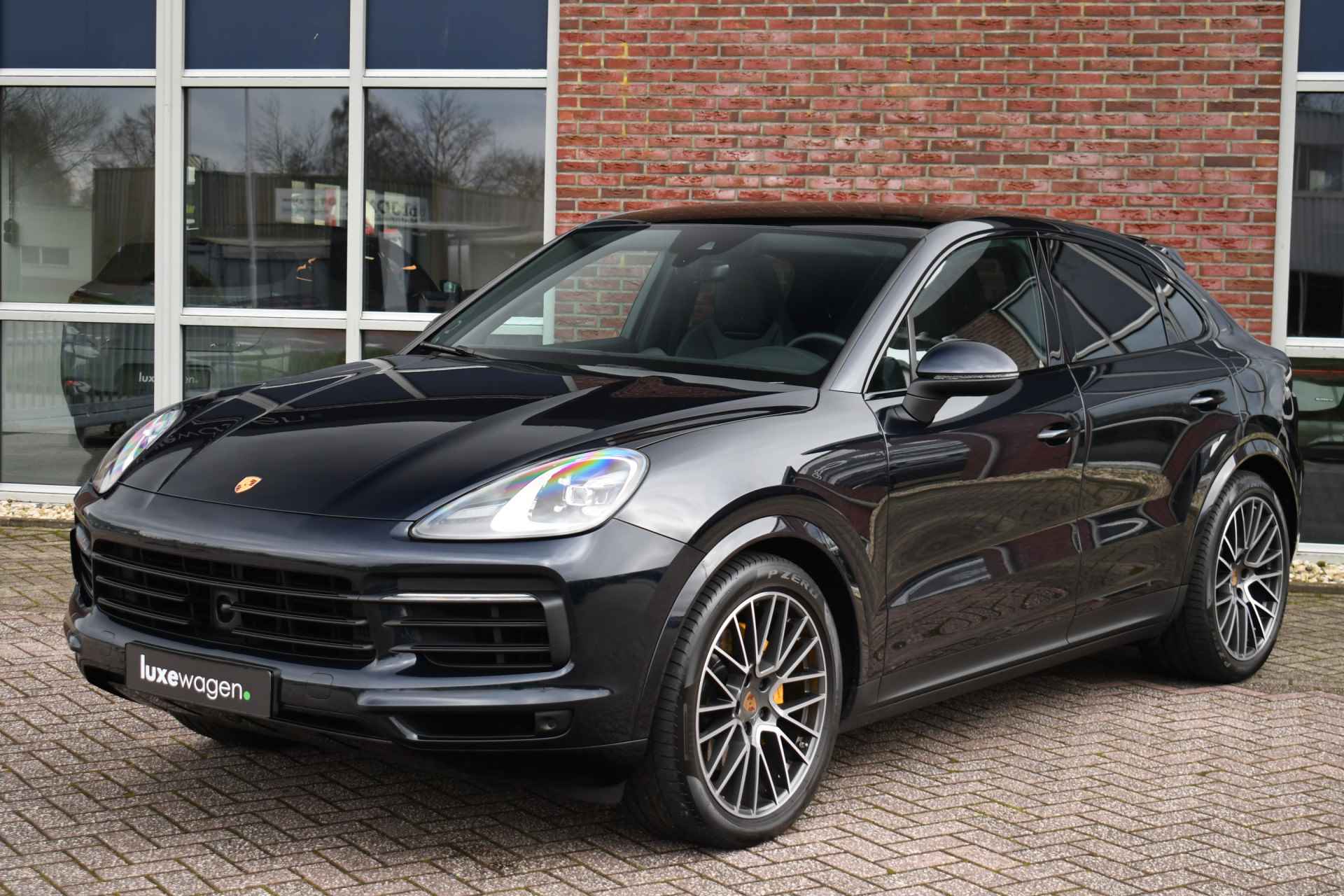 Porsche Cayenne Coupé 3.0 e-Hybrid 470pk Pano Luchtv ACC Bose Chrono 21inch - 41/84