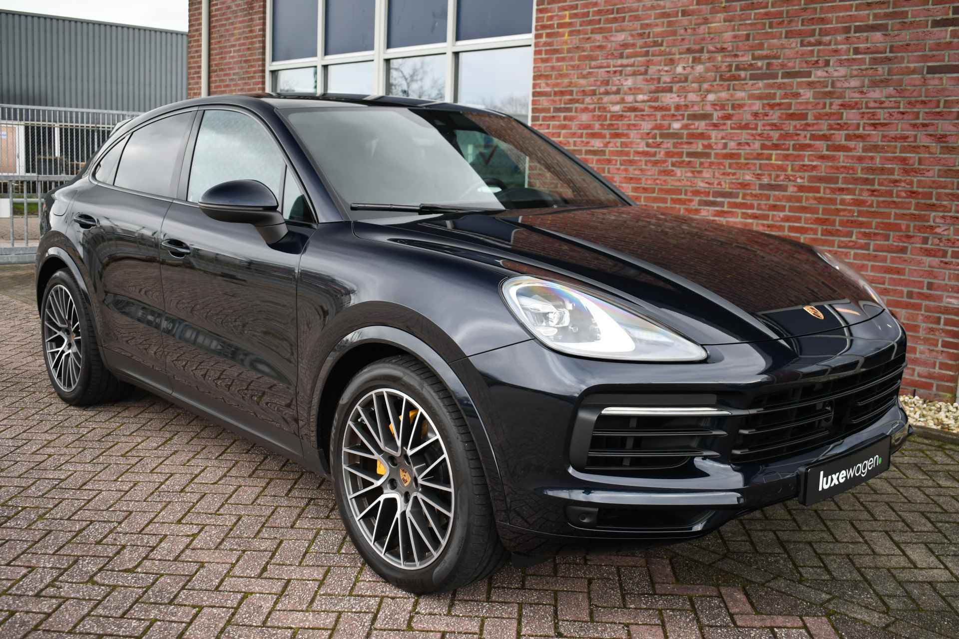 Porsche Cayenne Coupé 3.0 e-Hybrid 470pk Pano Luchtv ACC Bose Chrono 21inch - 61/84