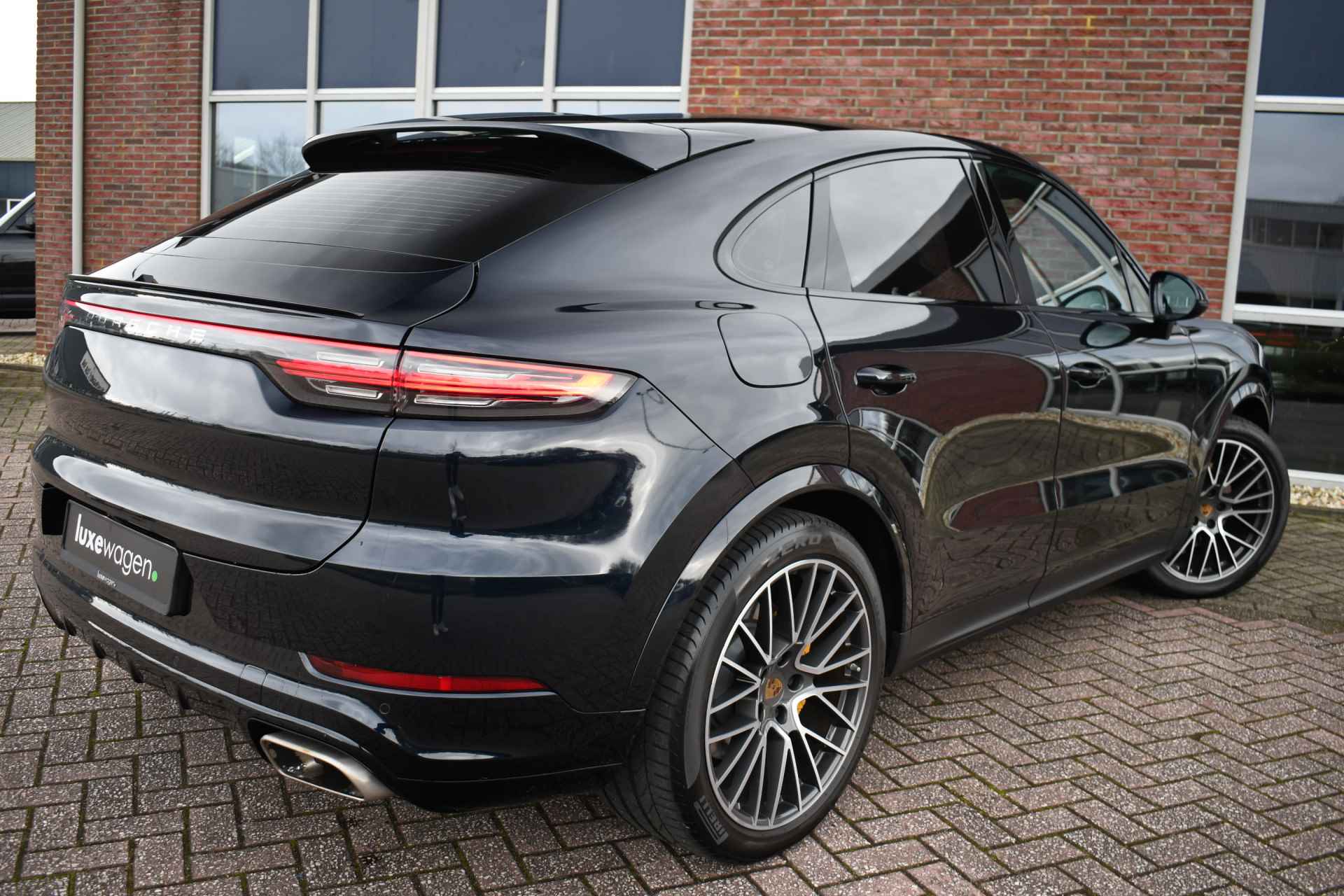 Porsche Cayenne Coupé 3.0 e-Hybrid 470pk Pano Luchtv ACC Bose Chrono 21inch - 78/84