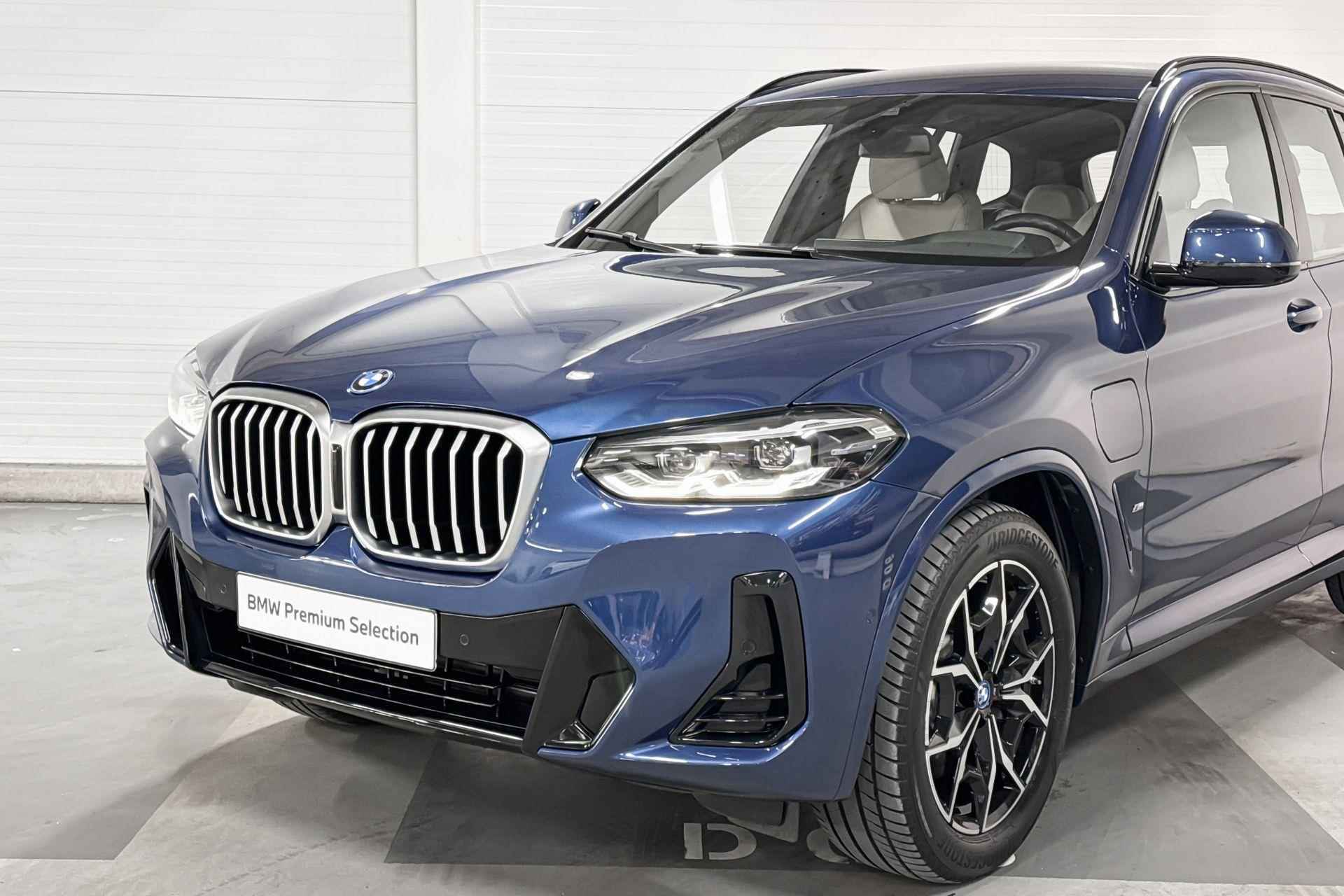 BMW X3 xDrive30e High Executive - 23/25