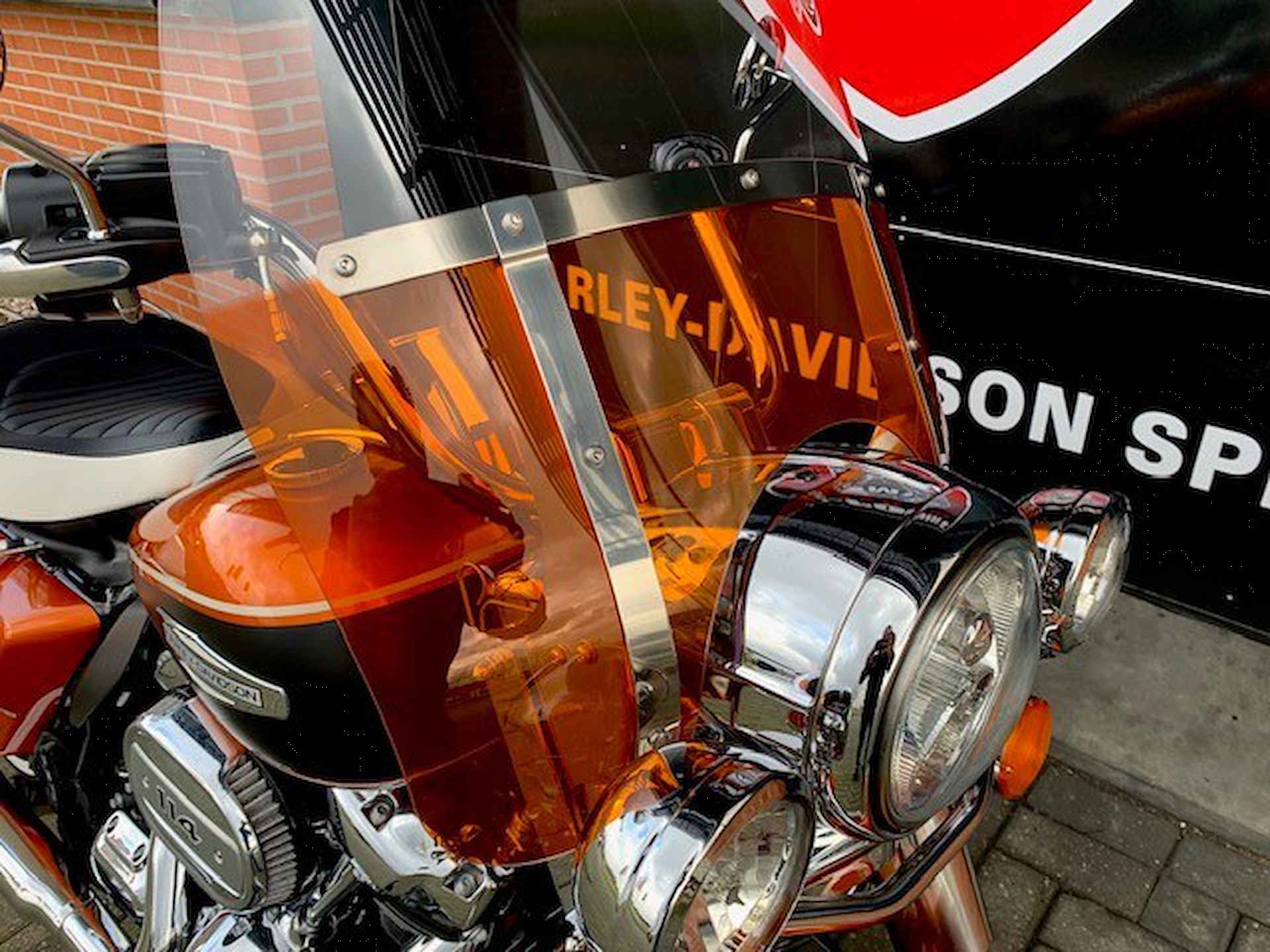 Harley-Davidson FLHR HIGHWAY KING ROADKING - 15/20