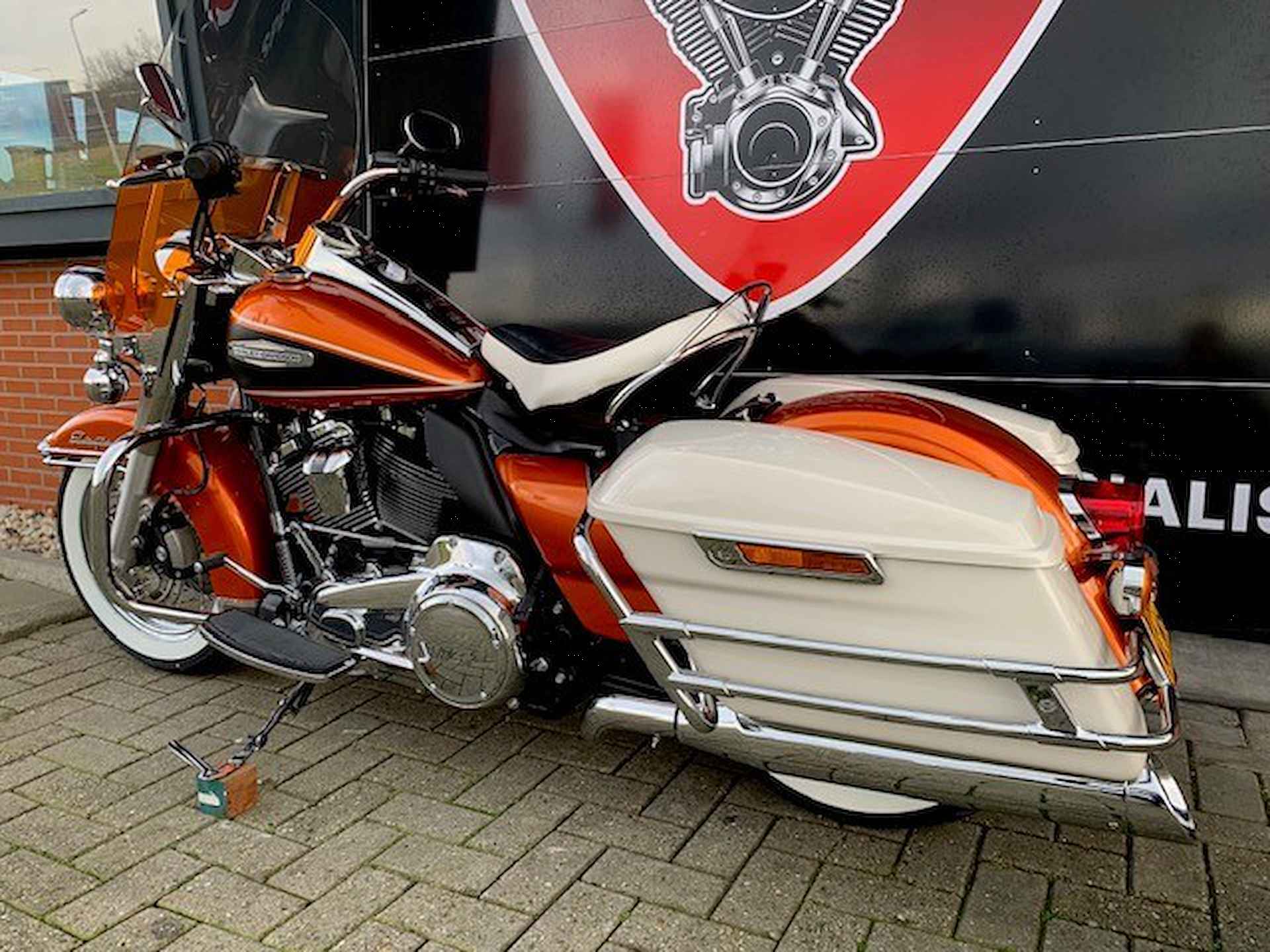 Harley-Davidson FLHR HIGHWAY KING ROADKING - 19/20