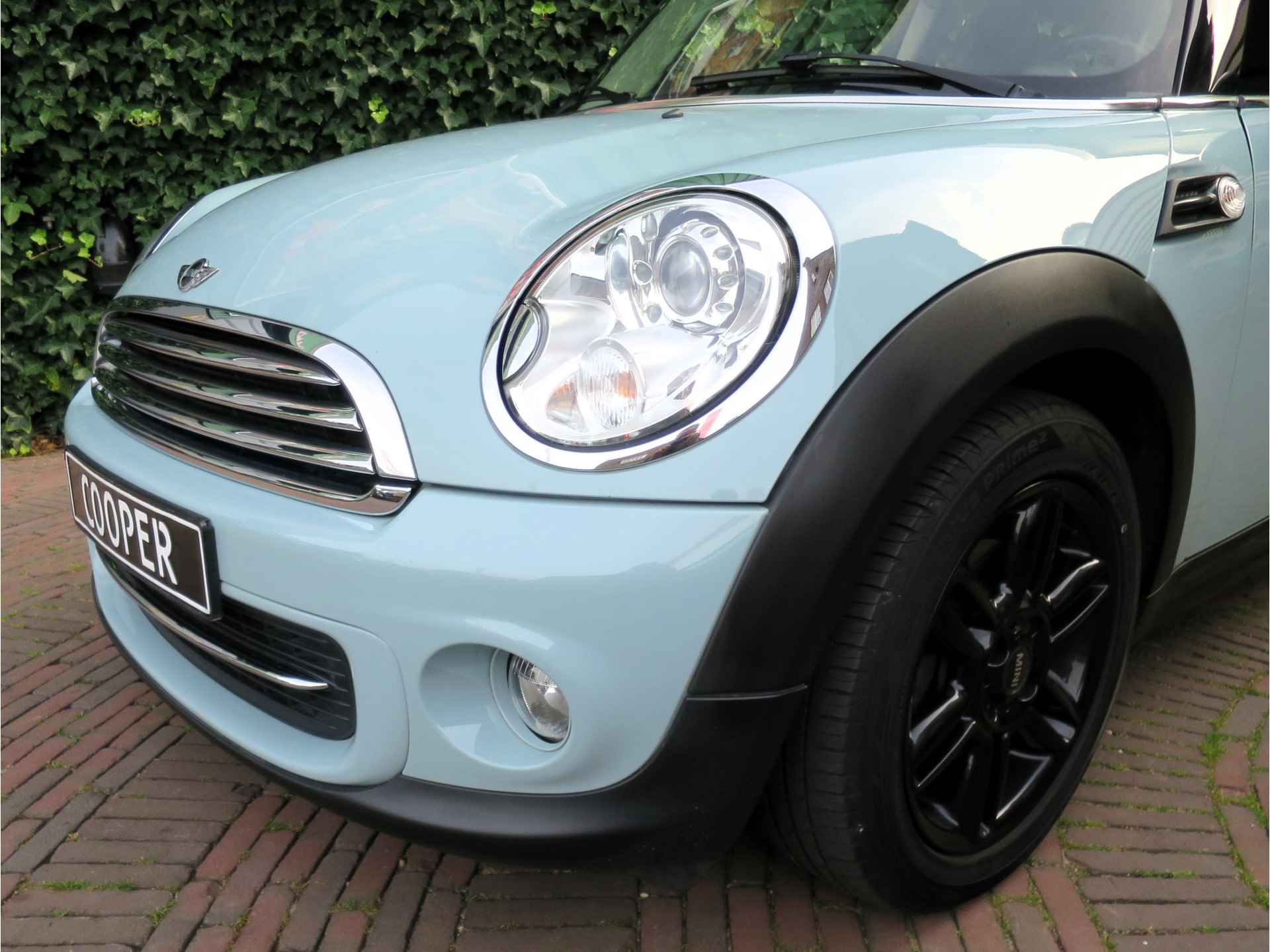 MINI Clubman 1.6 Cooper Chili R55 LCI automaat met Navi, Pano.dak, PDC, Xenon en 16" - 27/49