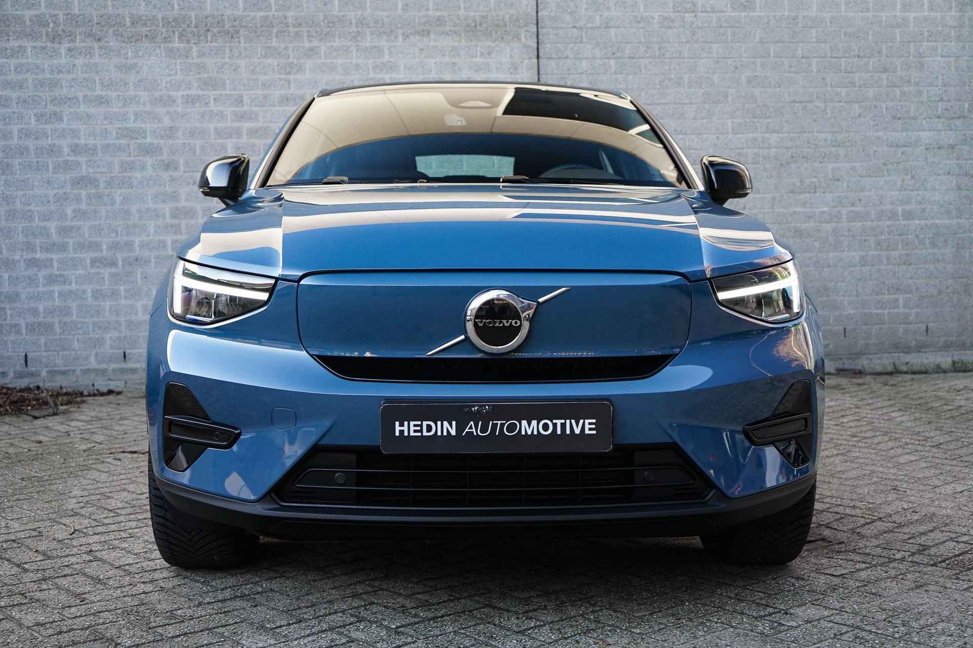 Volvo C40 Recharge Twin AWD Plus | Pilot assist | Stoelverwarming | Park assist - 2/27