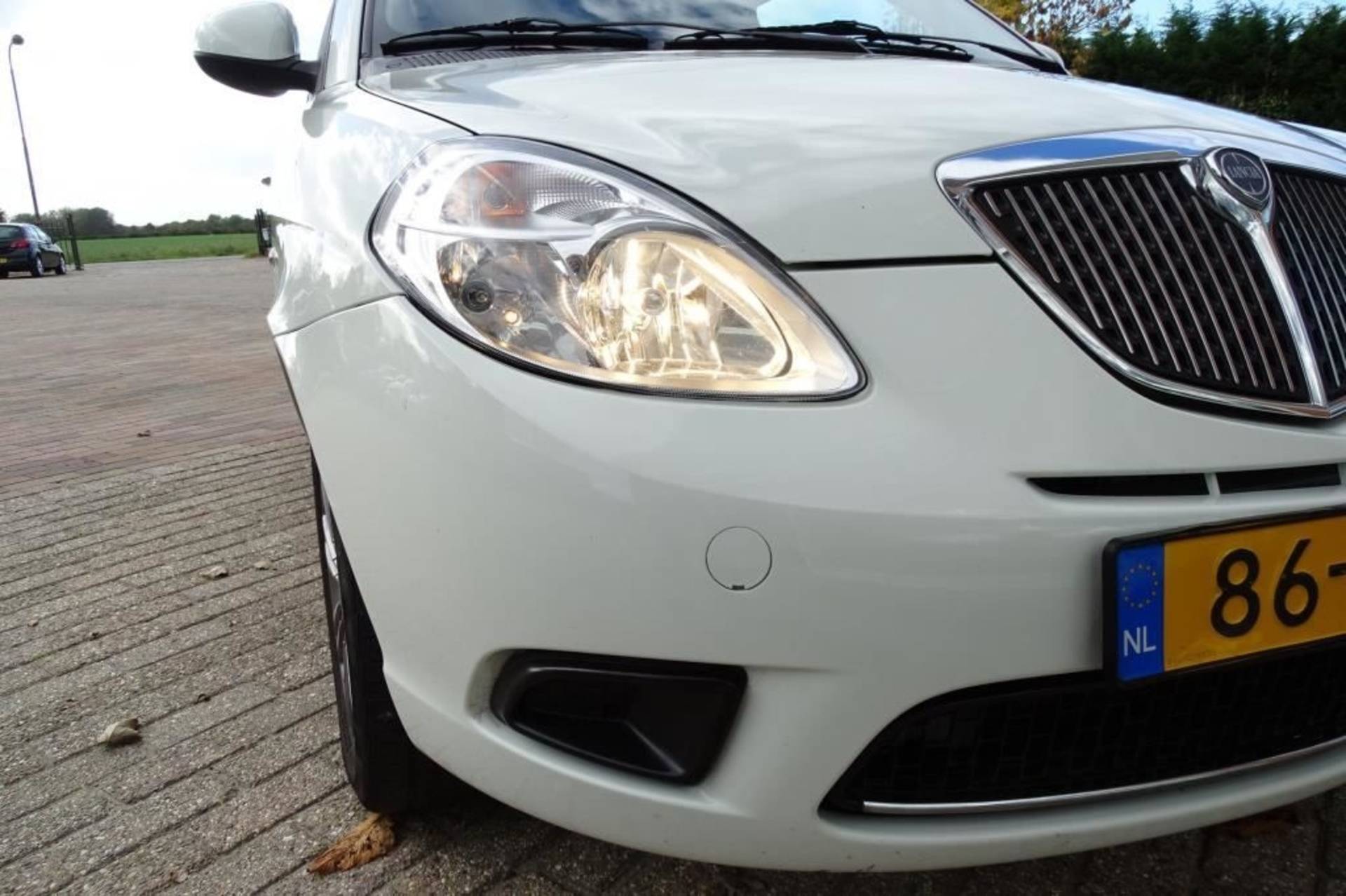 Lancia Ypsilon 1.2 Argento 60-Pk 3-Drs - 19/20