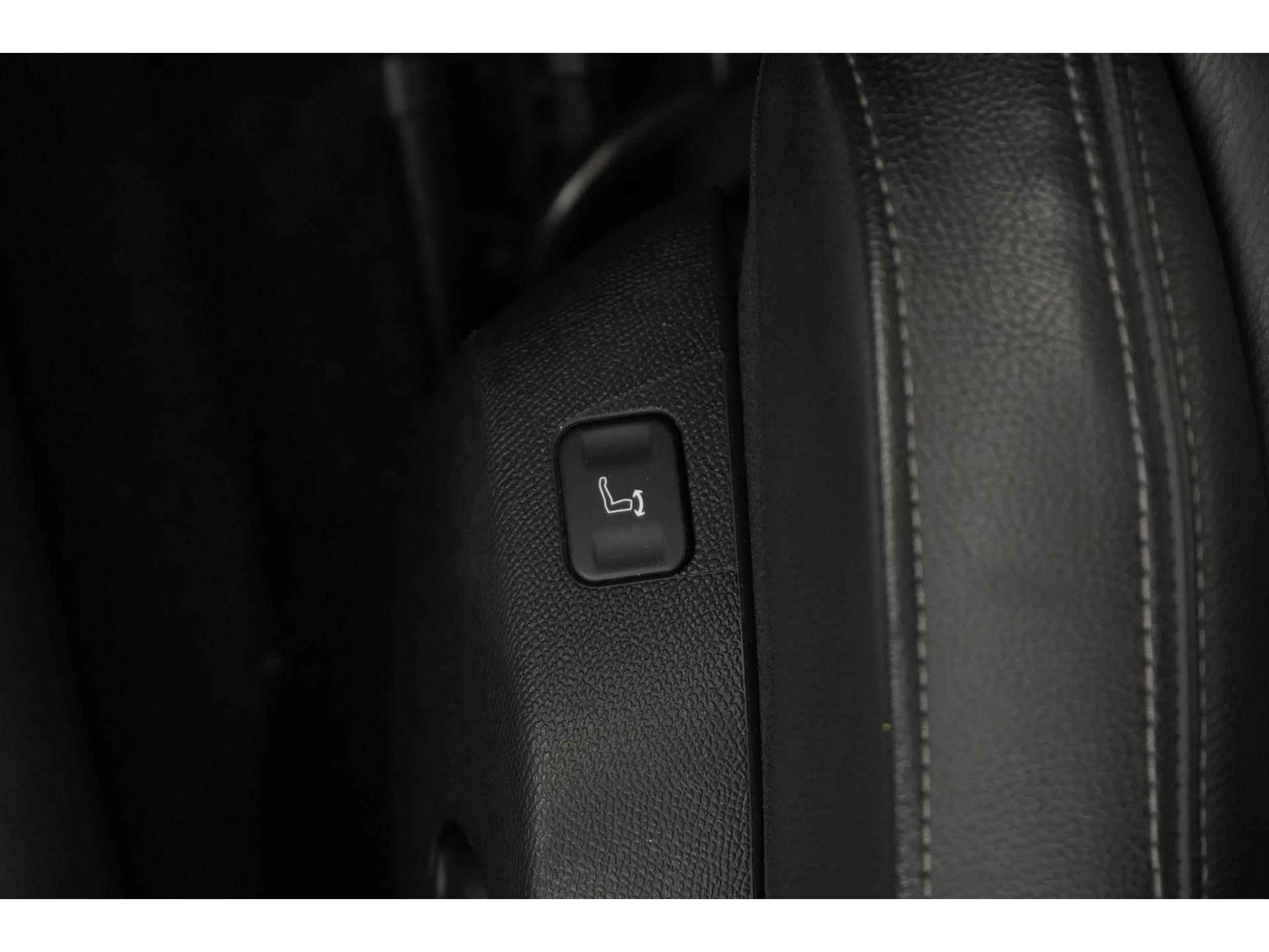 Peugeot 508 1.6 PureTech Allure Automaat | Schuifdak | Leder | Zondag Open! - 39/48