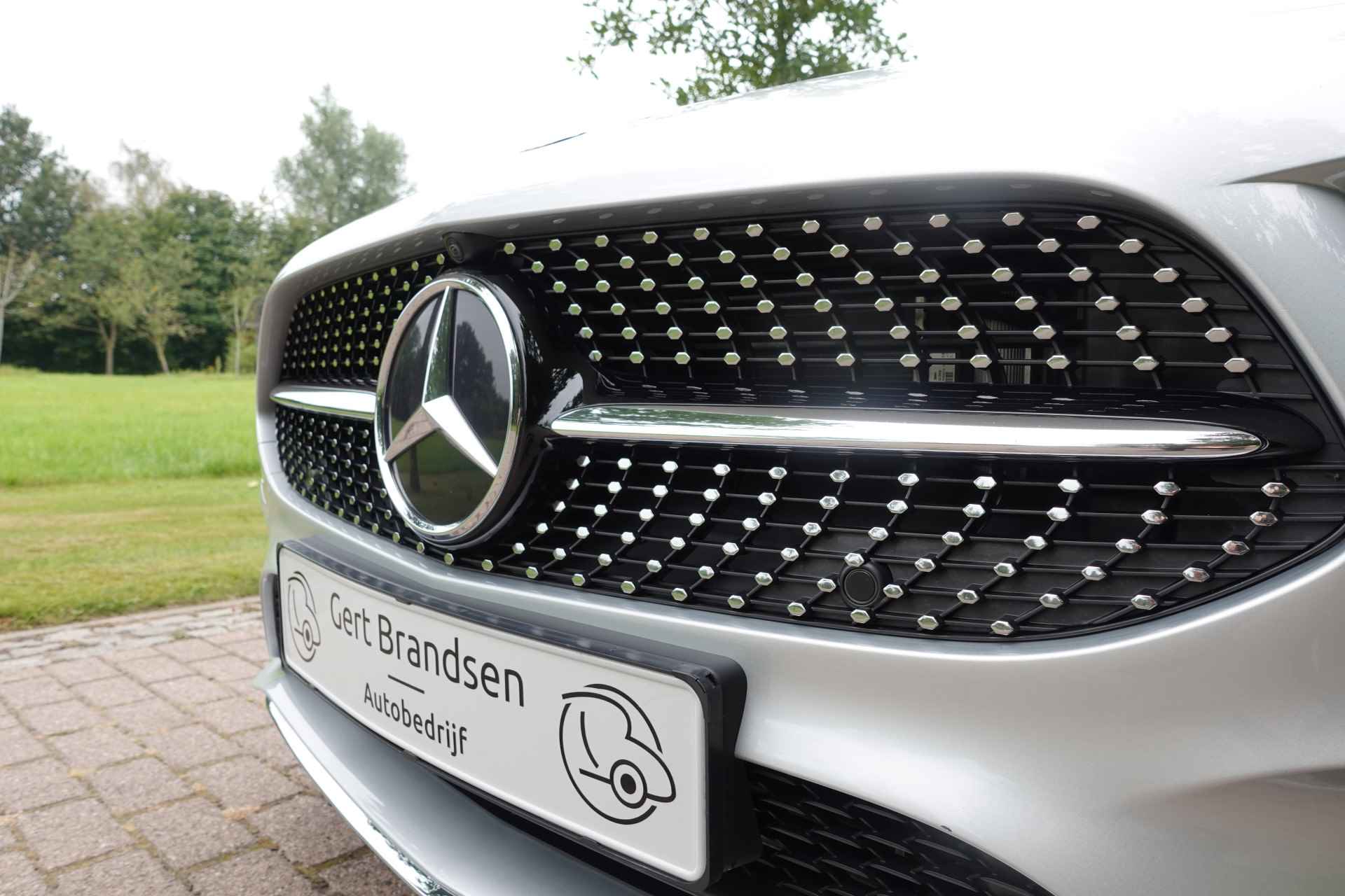 Mercedes-Benz A-Klasse 250 e Premium Plus AMG, Pano, 360 graden camera, Led - 14/54