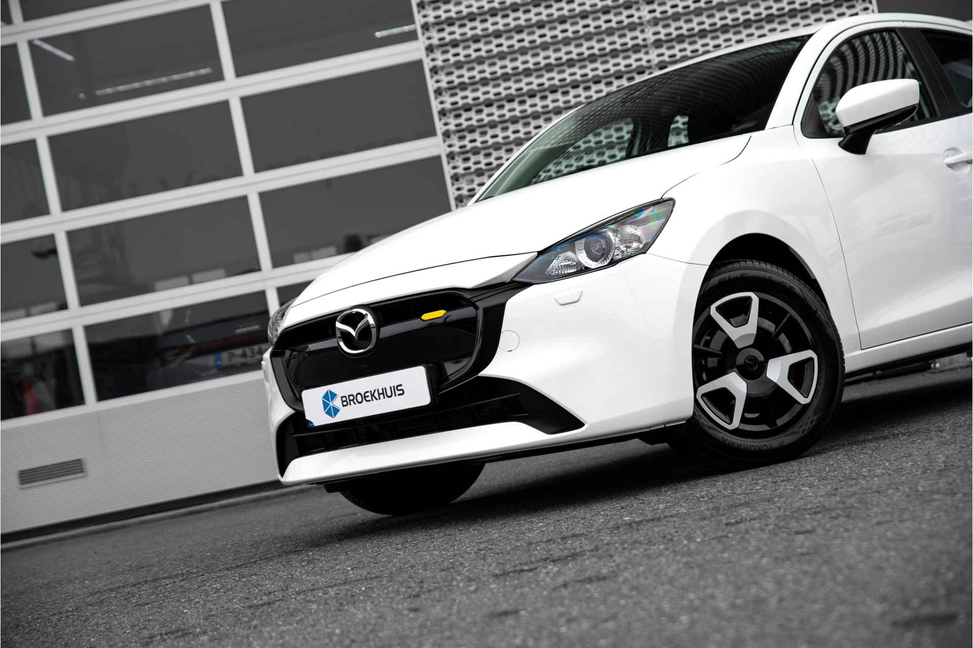 Mazda 2 1.5 e-SkyActiv-G 90 Centre-Line | Carplay | Navigatie | Cruise control | Stoelverwarming - 16/21