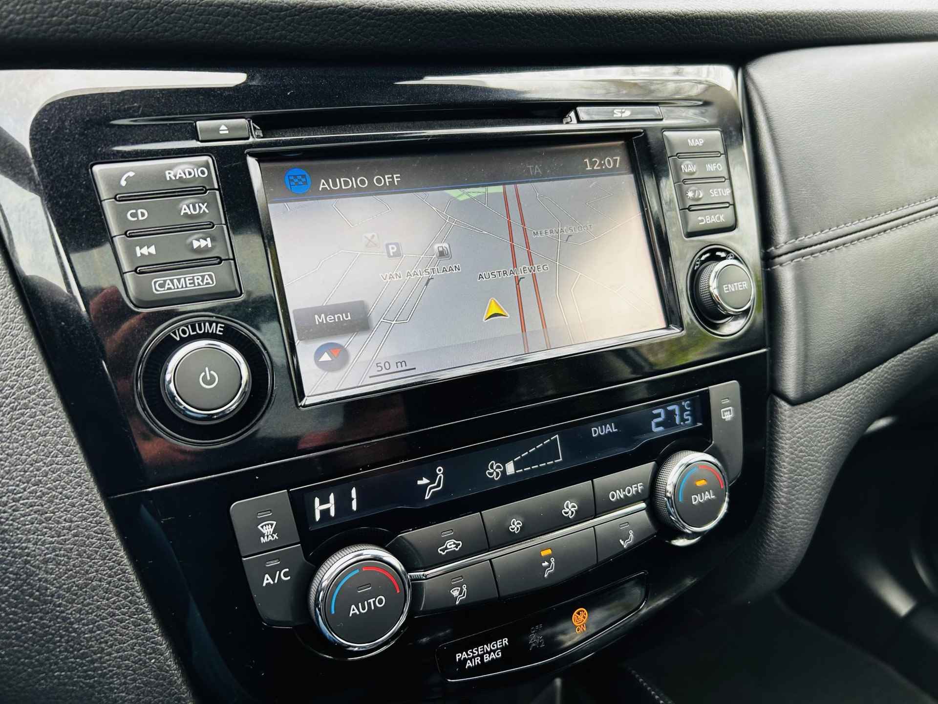 Nissan X-Trail 1.6 DIG-T N-Connecta Navi , panoramadak , stoelverwarming , climate , lm velgen , cruise , tel , usb , camera - 6/28