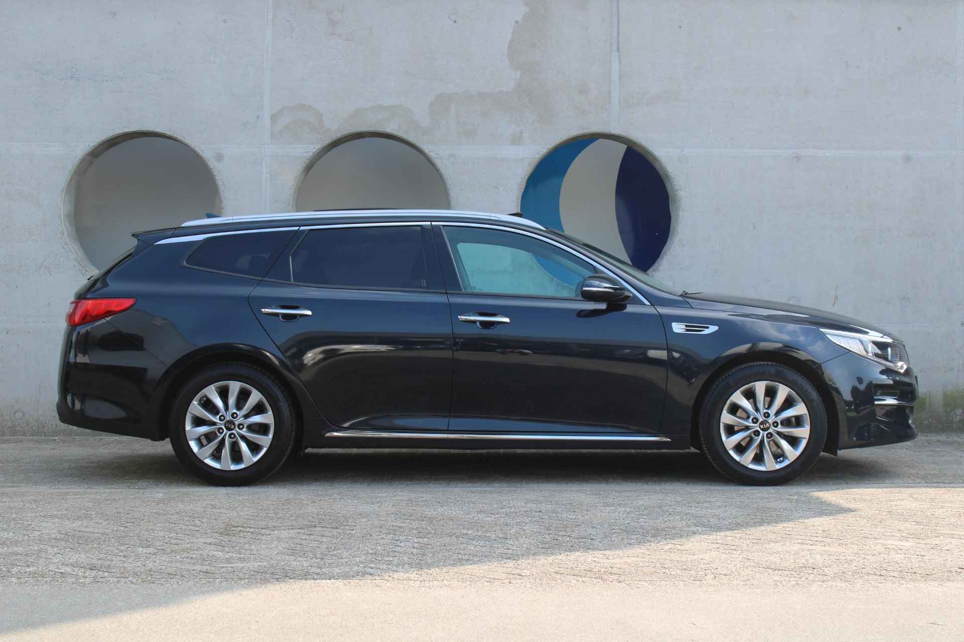 Kia Optima Sportswagon 1.7 CRDi DynamicLine | NAVIGATIE | ACHTERUITRIJCAMERA | PANORAMADAK | - 3/26