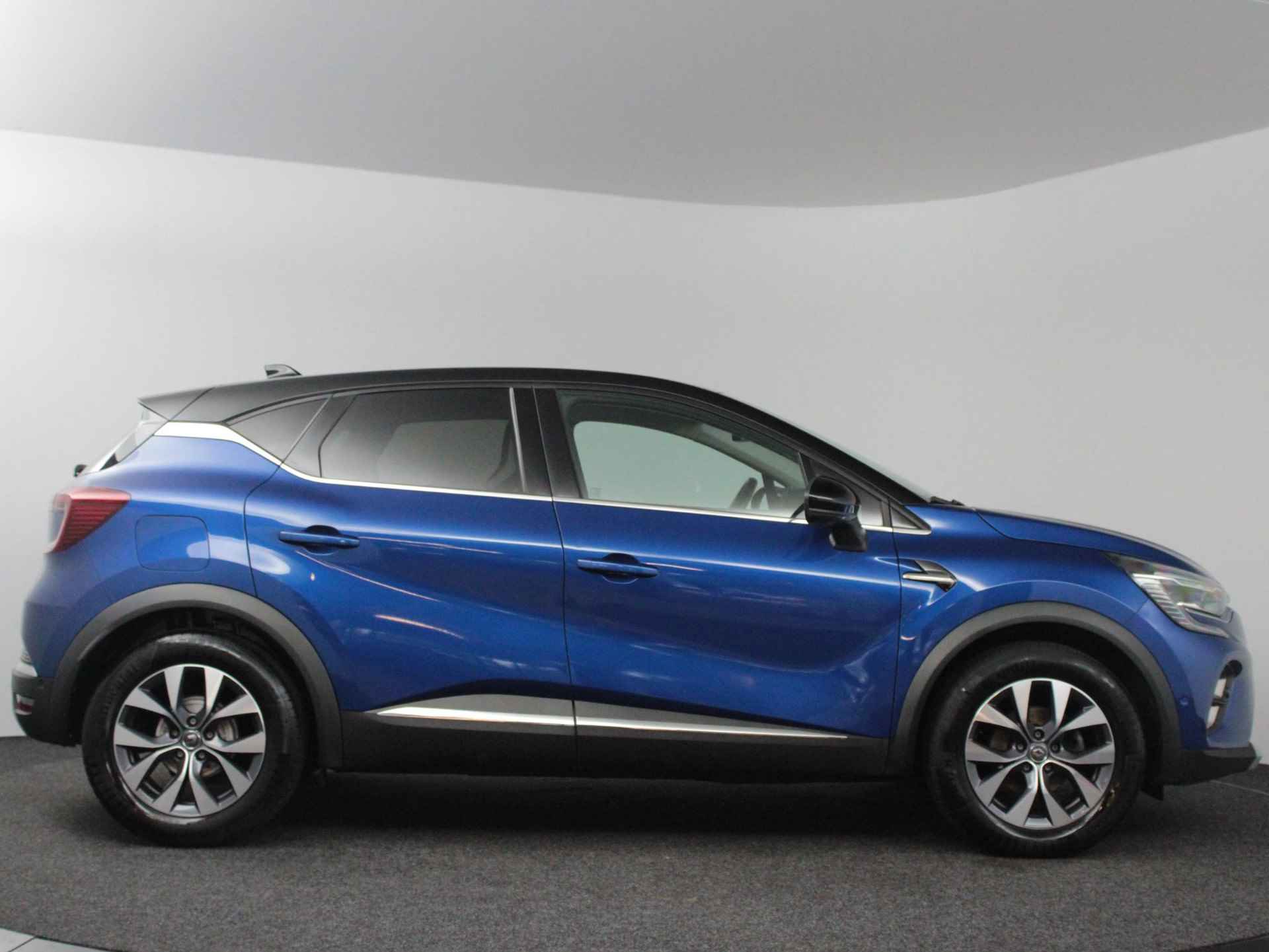 Renault Captur 1.0 TCe 100 Bi-Fuel Intens | Navigatie | 360° Rondomzichtcamera | Parkeersensoren | Trekhaak - 16/59