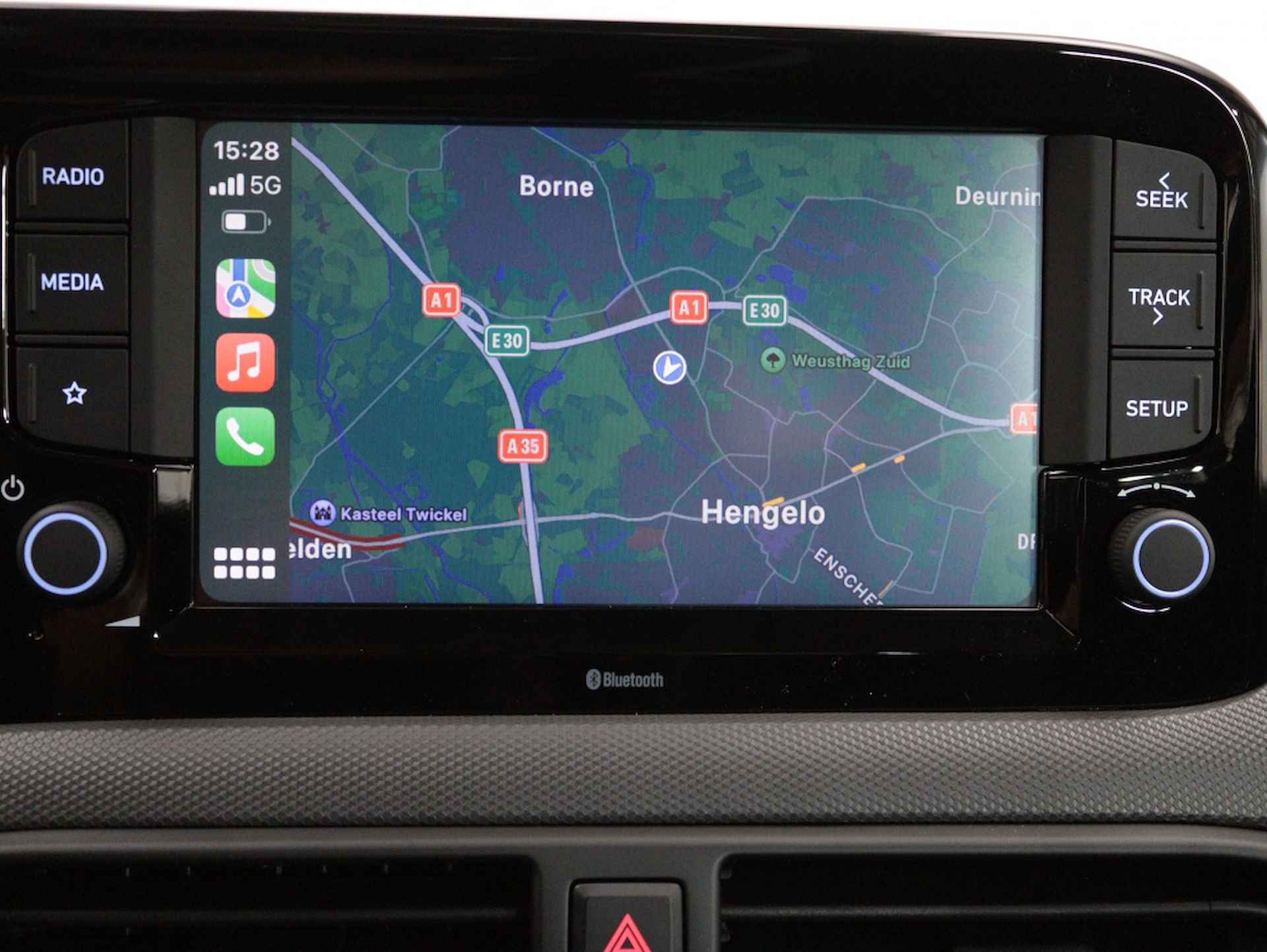 Hyundai i10 1.0 Comfort | Carplay | DAB | Cruise Control | Airco | - 37/41