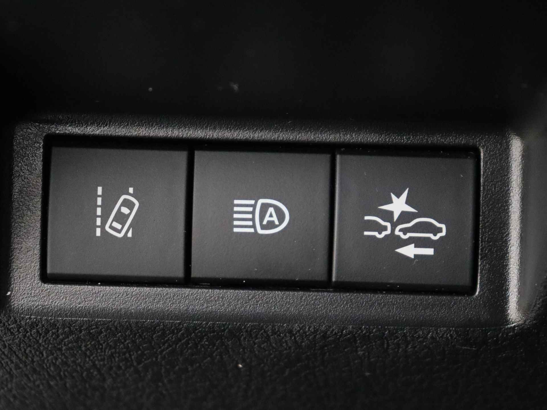 Toyota Yaris 1.5 Hybrid GR-Sport I Apple Carplay & Android Auto I Climate Control I Cruise Control I Camera I 1e Eigenaar I Dealer Onderhouden I Zwart Dak I Dak Spoiler I - 34/49