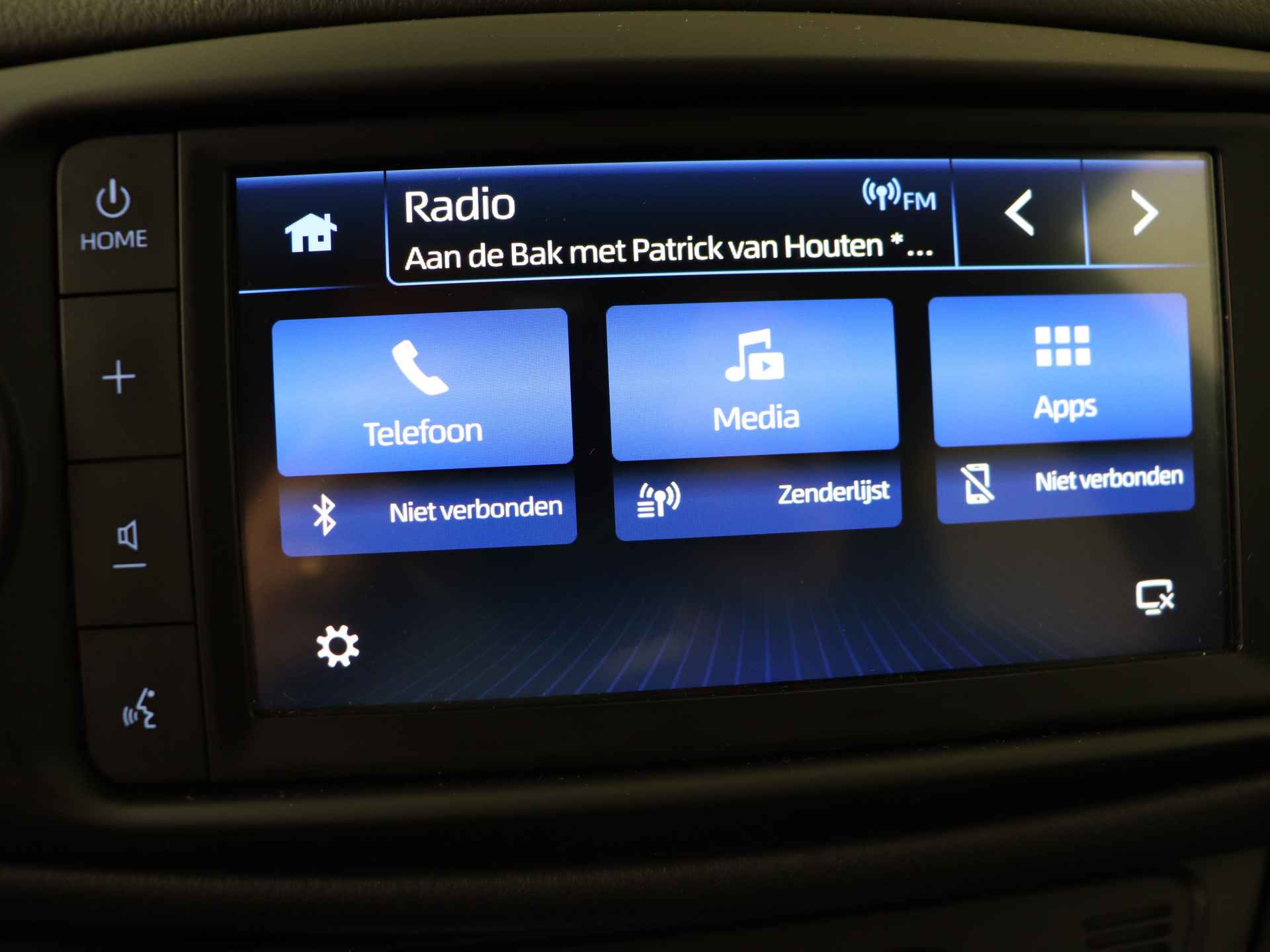 Toyota Yaris 1.5 Hybrid GR-Sport I Apple Carplay & Android Auto I Climate Control I Cruise Control I Camera I 1e Eigenaar I Dealer Onderhouden I Zwart Dak I Dak Spoiler I - 46/49