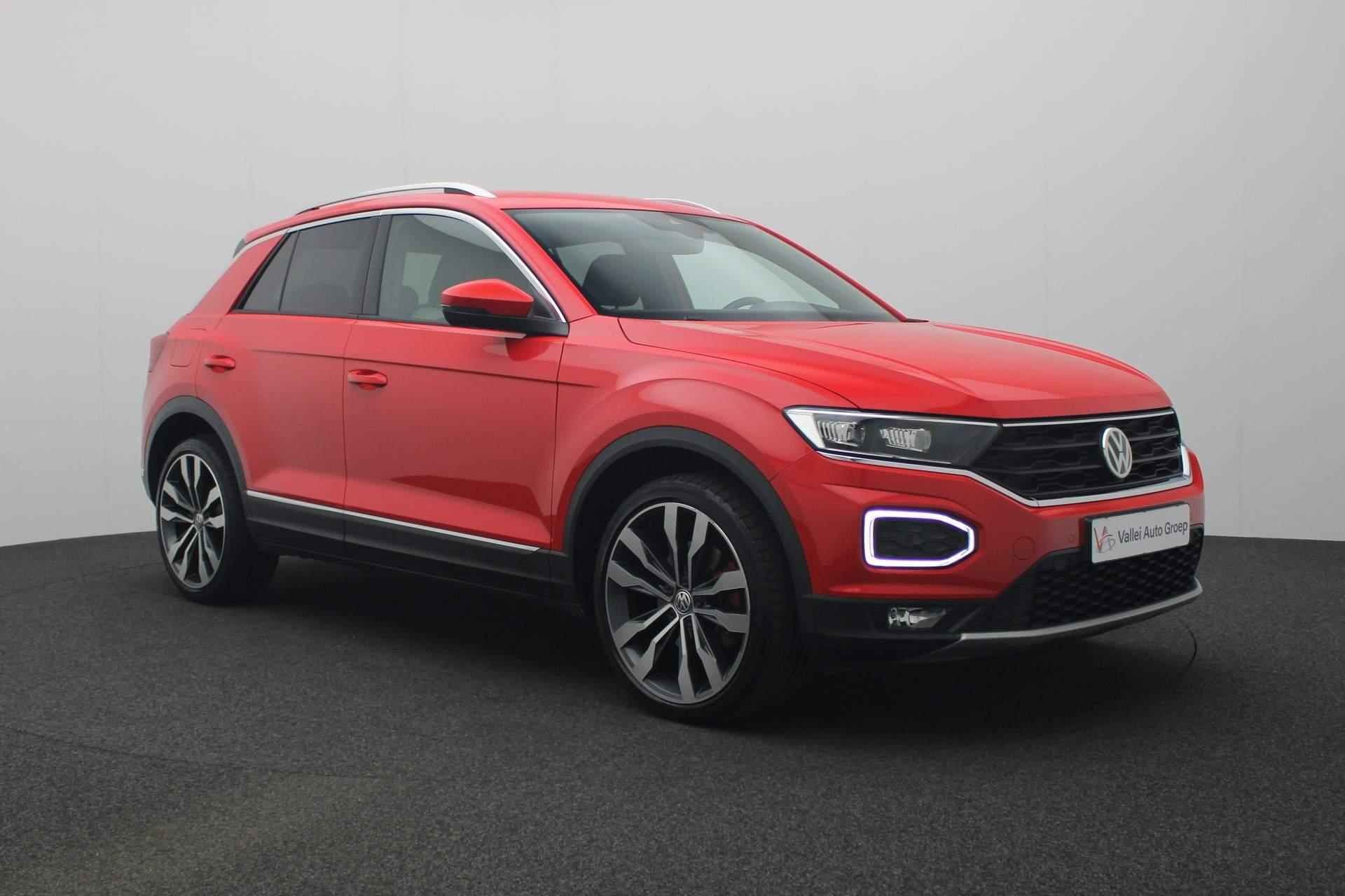 Volkswagen T-Roc 1.5 TSI 150PK Sport | Trekhaak | Camera | Stoelverwarming | Navi | Sportonderstel | ACC | Virtual Cockpit - 26/33