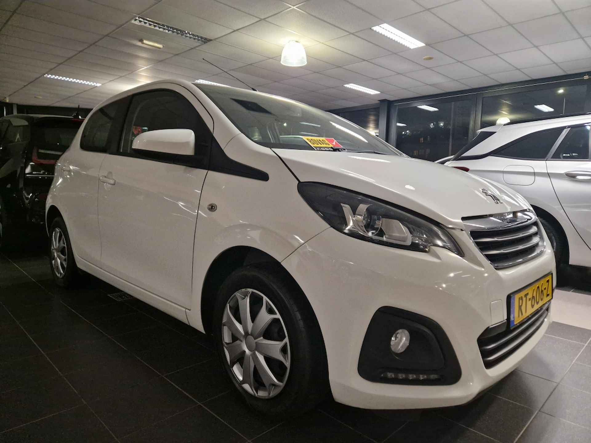 Peugeot 108 1.0 e-VTi Active | Pack Premium | Airco | Bluetooth - 2/13