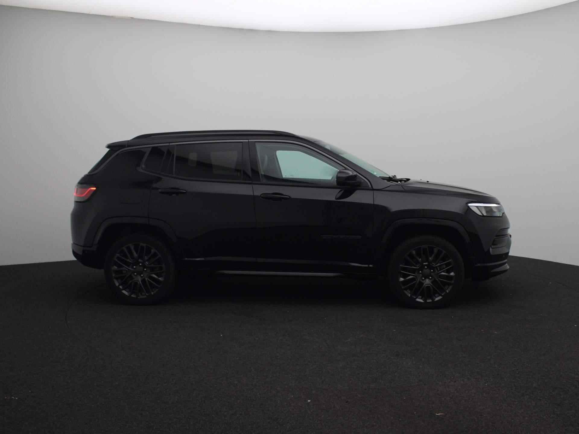 Jeep Compass 4xe 240 Plug-in Hybrid Electric S - 6/27