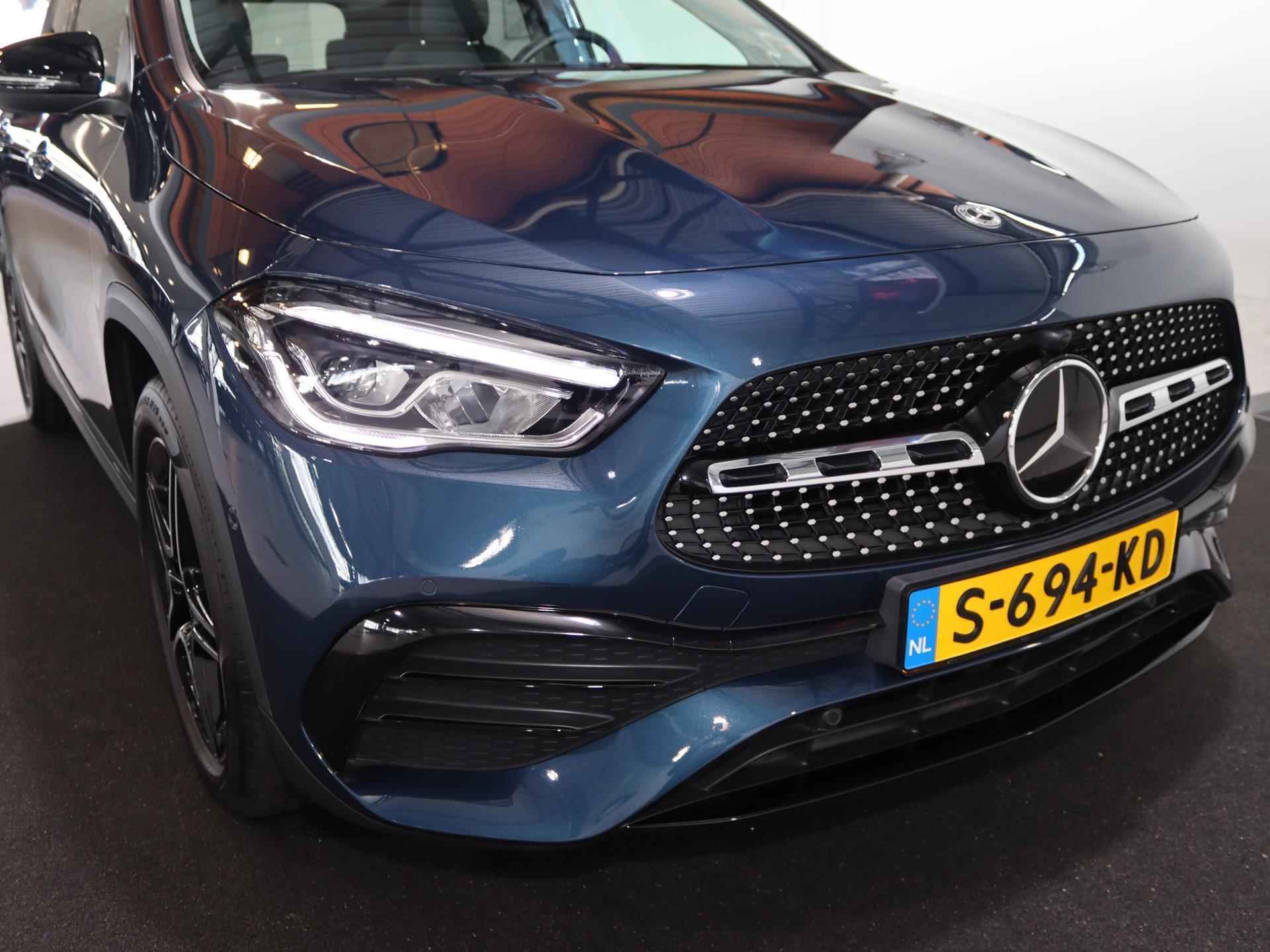 Mercedes-Benz GLA-klasse 250 e Business Solution AMG Limited | Panoramadak | Night Pakket | Trekhaak | Sfeerverlichting | Distronic | - 24/25