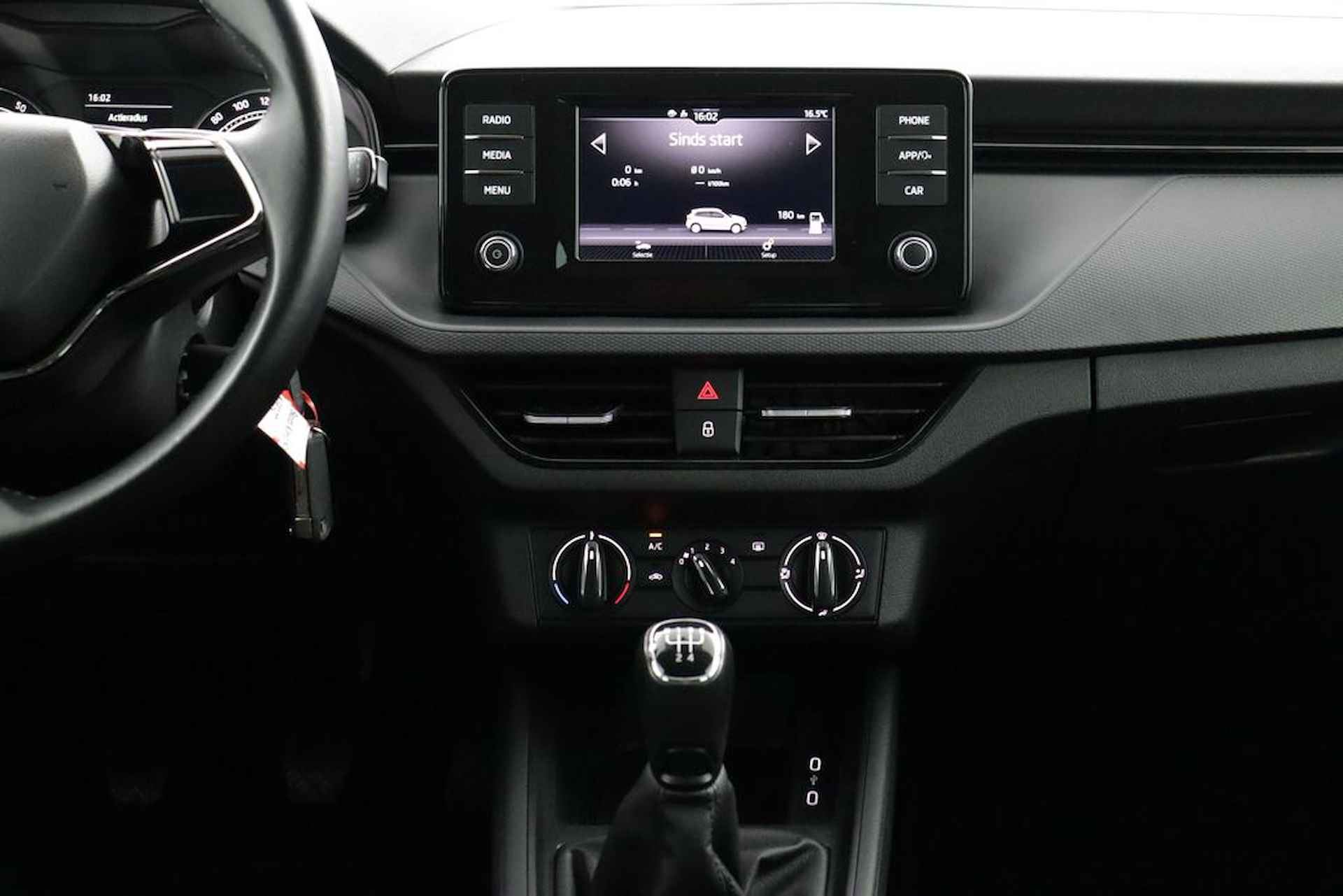 Škoda Kamiq 1.0 TSI Active - Bluetooth - Cruise Control - LED Koplampen - Airco - LM Velgen - 12 maanden Bovag garantie - 47/53
