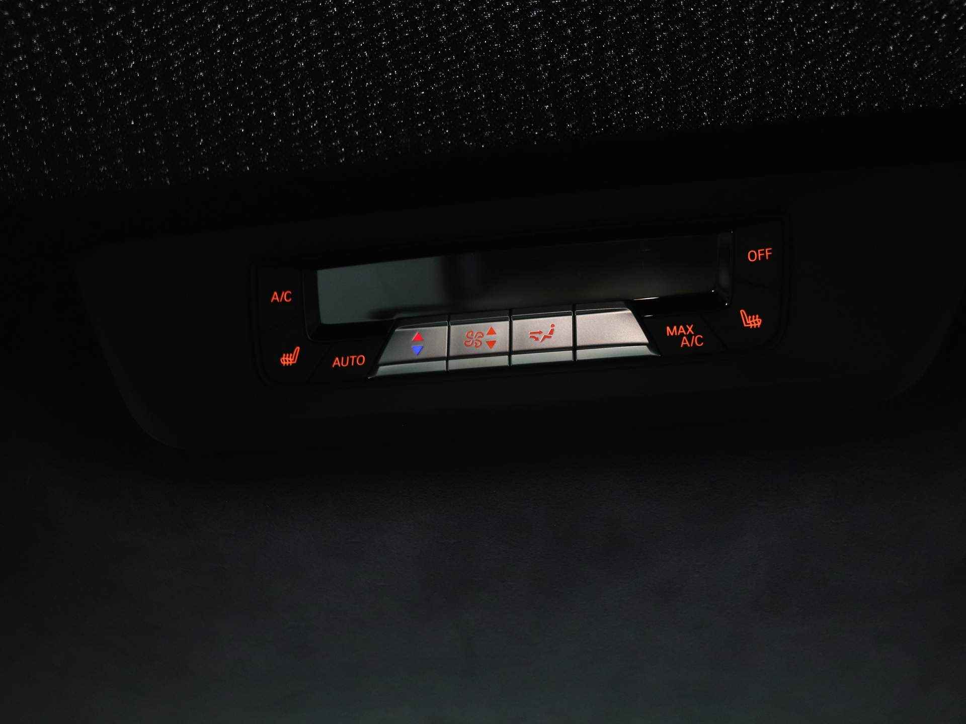 Alpina XB7 SWITCH-TRONIC Allrad - ALPINA Blau II - 20/33