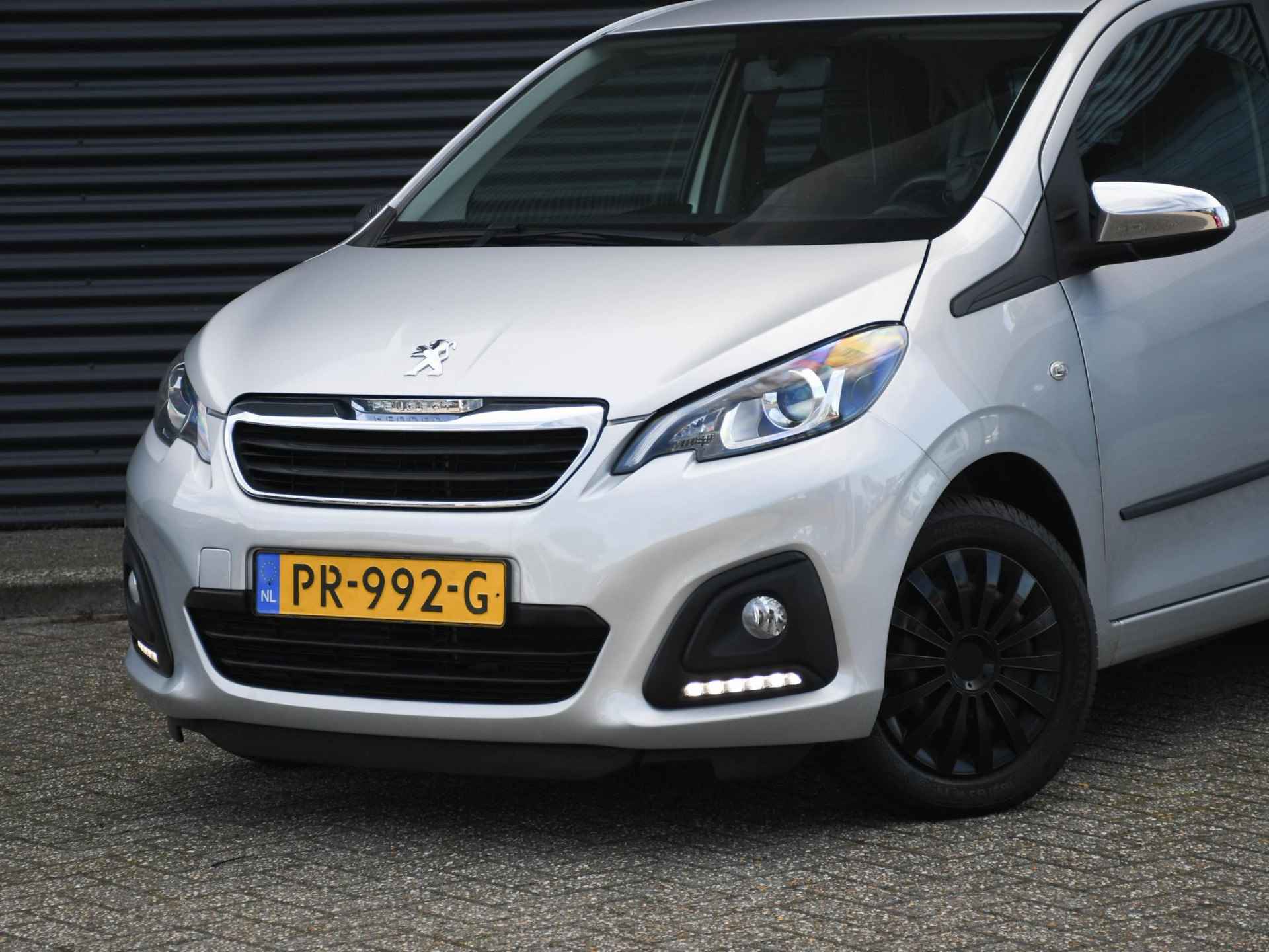 Peugeot 108 Active 1.0 e-VTi 69pk NAVI | 14'' | AIRCO | USB | 12MND GARANTIE - 2/26