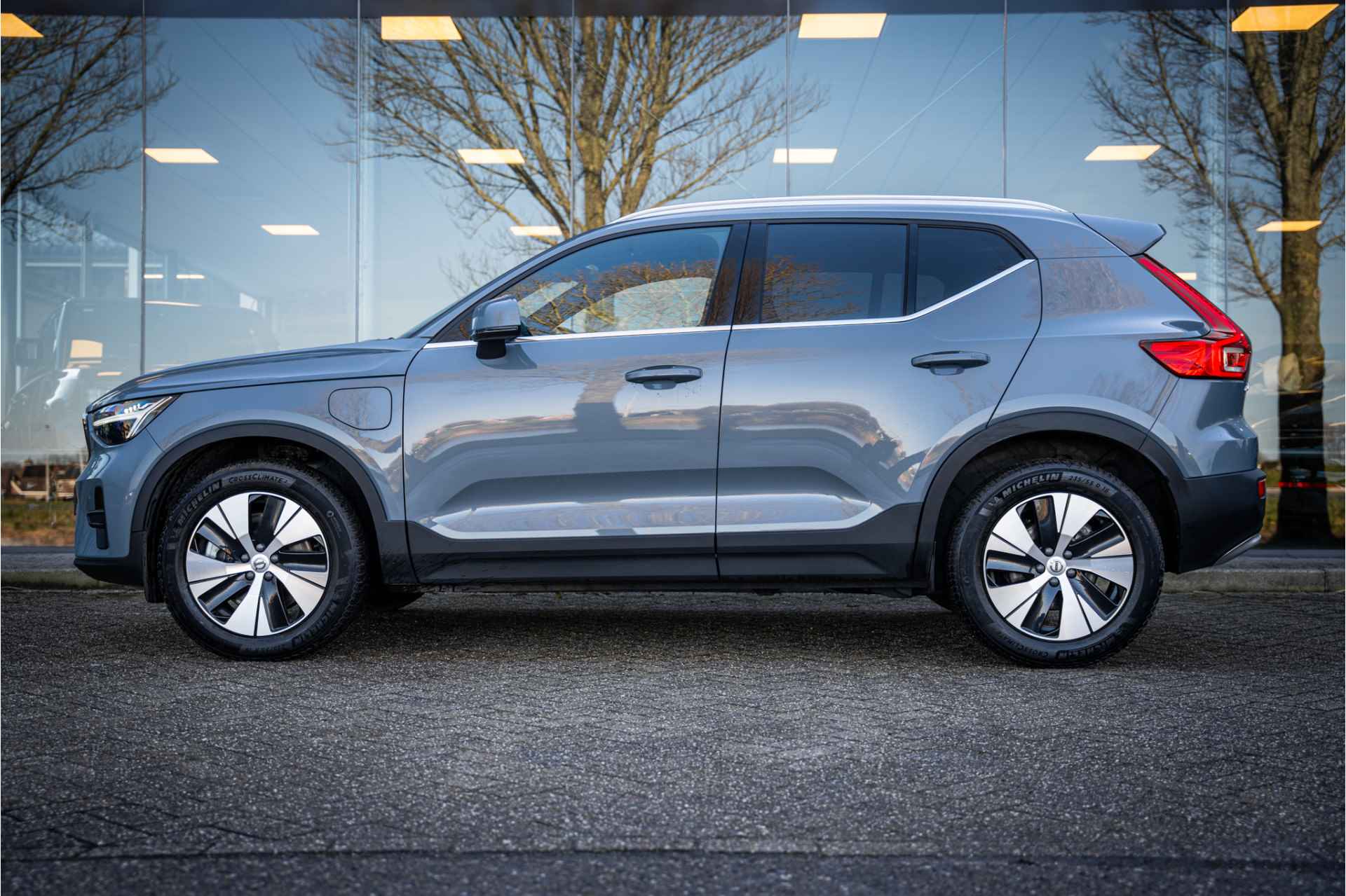 Volvo XC40 1.5 T4 Recharge Inscription Expression - Camera - Stuurverwarming All Season banden! - 13/67