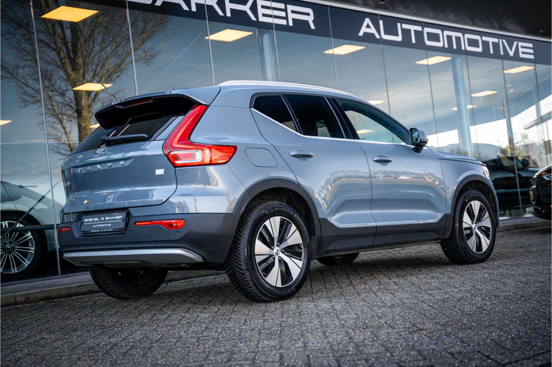 Volvo XC40 1.5 T4 Recharge Inscription Expression - Camera - Stuurverwarming All Season banden! - 29/67