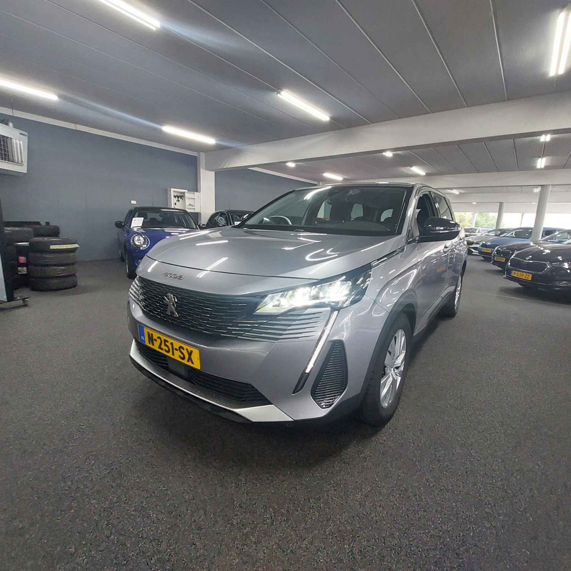 Peugeot 5008 1.2 PureTech Active Pack Business-7 persoons - 30/43