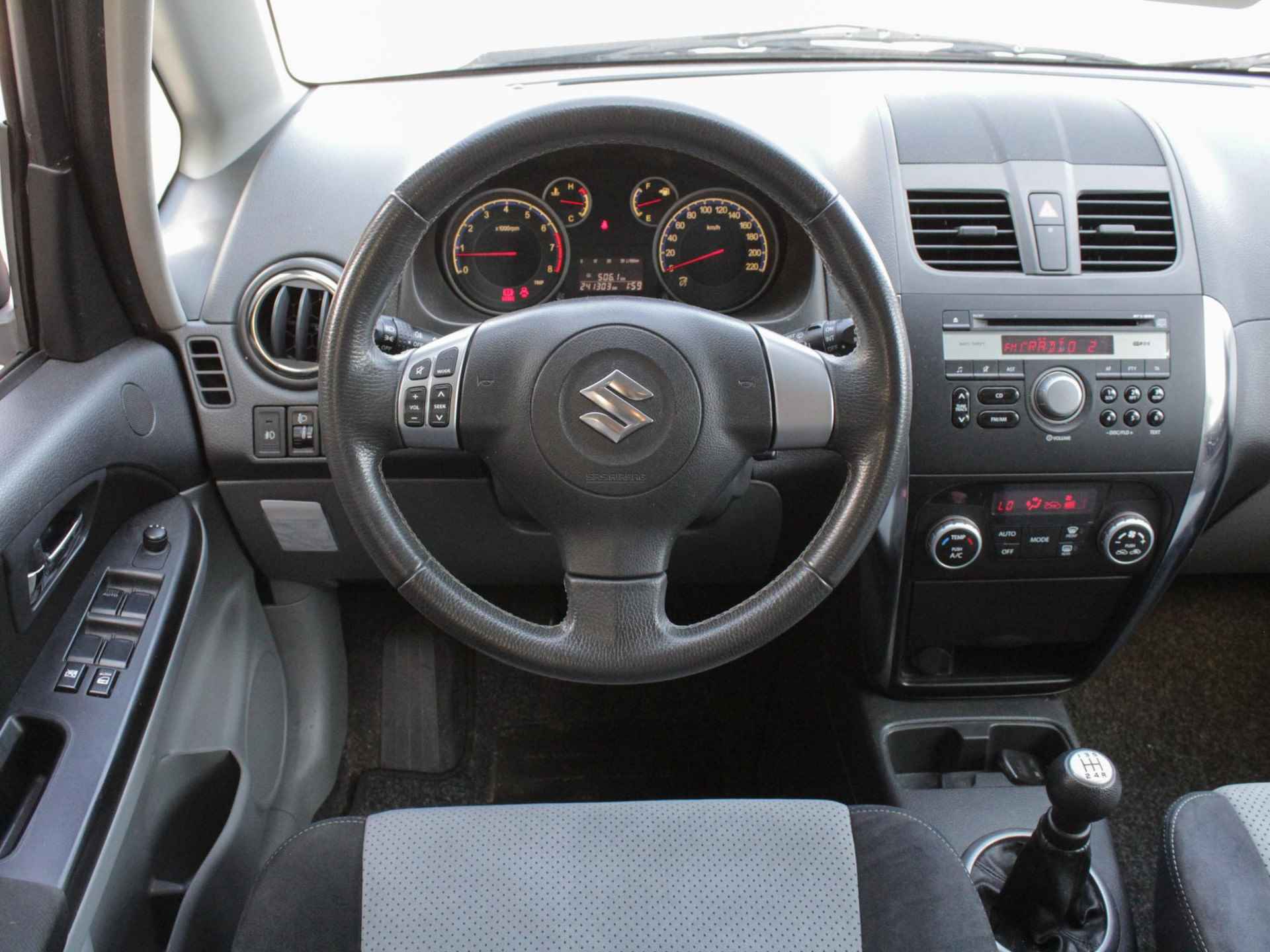 Suzuki SX4 1.6 Limited | Clima | Lm-Velgen | Trekhaak - 4/21