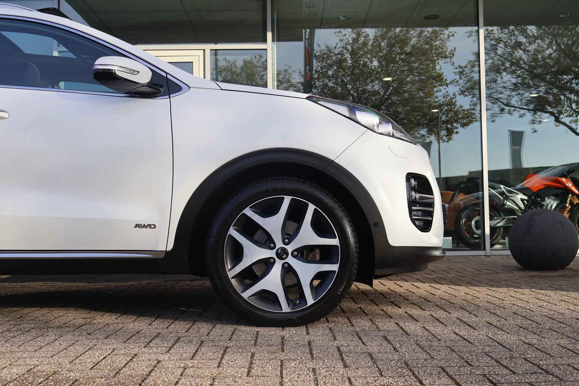 Kia Sportage 1.6 T-GDI 4WD GT-LINE AUT 177PK I Stuurverwarming | Pano I Keyless I JBL I Navi I Camera - 13/53