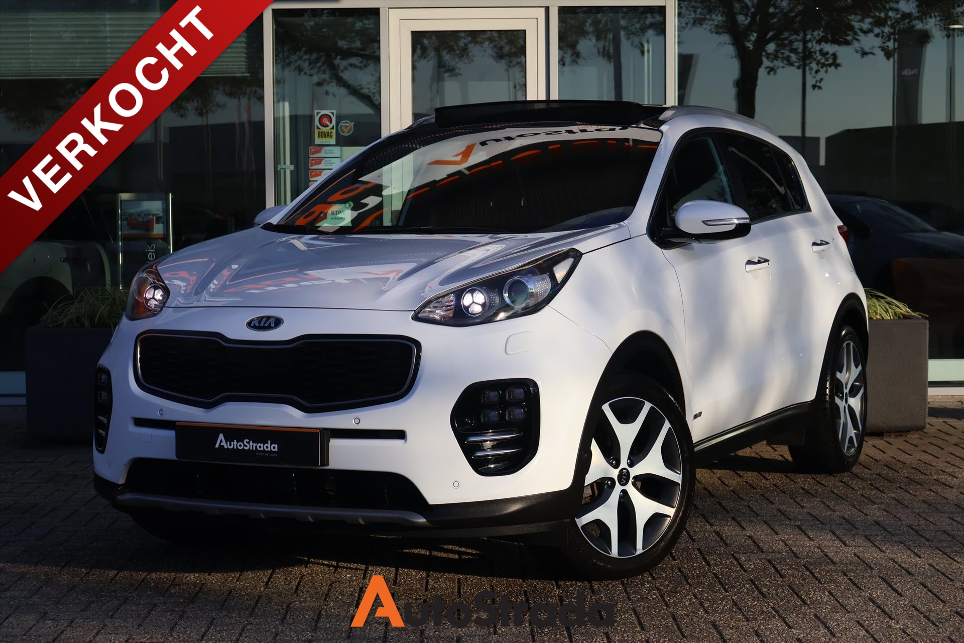 Kia Sportage 1.6 T-GDI 4WD GT-LINE AUT 177PK I Stuurverwarming | Pano I Keyless I JBL I Navi I Camera