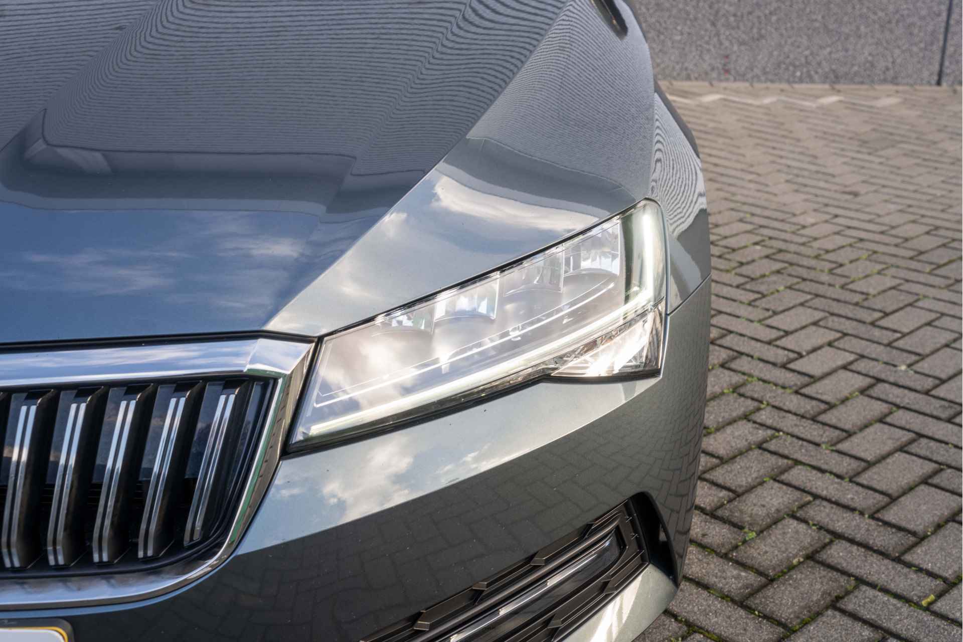 Škoda Superb 1.5 TSI 150pk DSG ACT Business Edition | Trekhaak| ACC| Navi/Smartlink | - 6/44