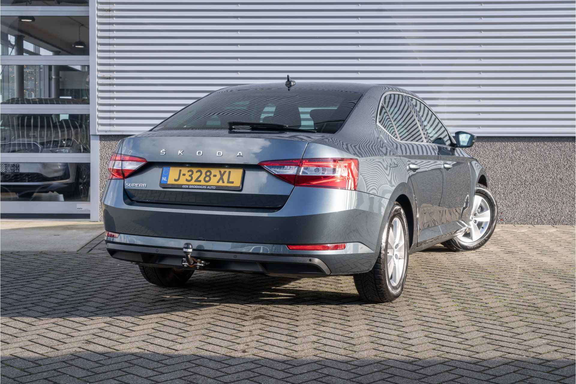 Škoda Superb 1.5 TSI 150pk DSG ACT Business Edition | Trekhaak| ACC| Navi/Smartlink | - 13/44