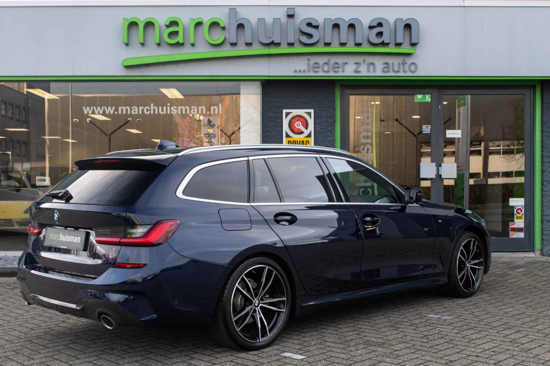 BMW 3-serie Touring 318i High Executive M SPORT / PANODAK / HARMAN KARDON / LEDER - 2/52