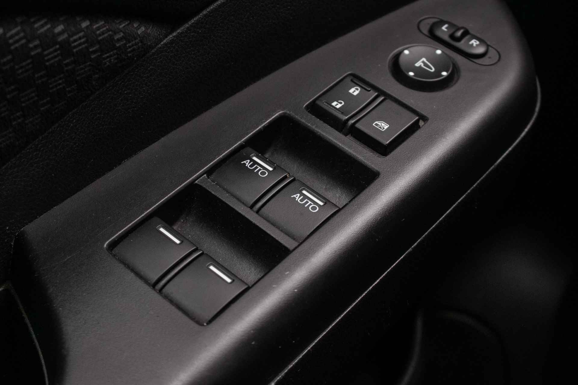 Honda CR-V 1.6D Comfort - All-in rijklrprs | trekhaak - 33/40