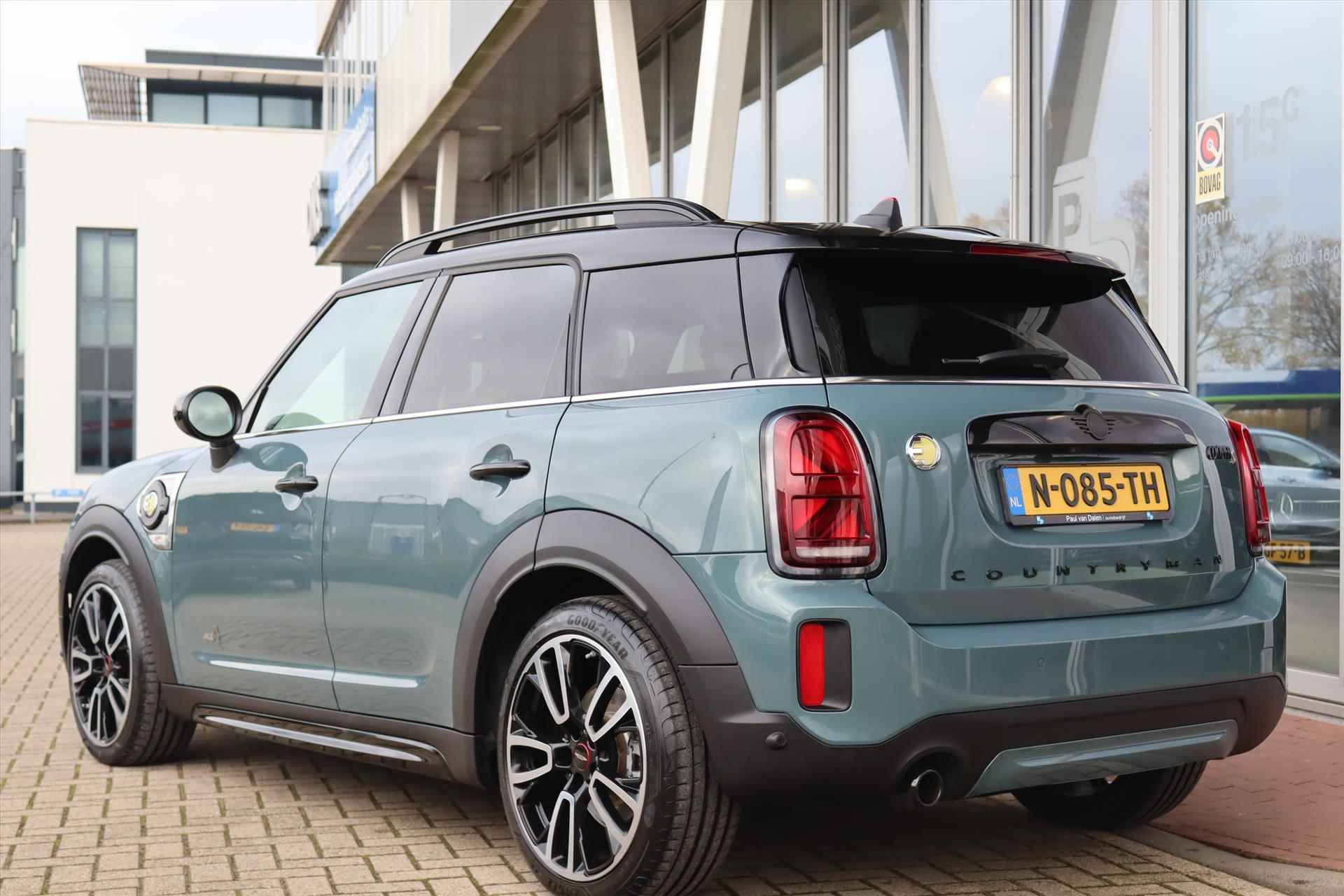 Mini Mini Countryman (f60) 2.0 COOPER SE ALL4 Business Edition | Black Pack | Leer | Camera | Zeer Compleet | 19 Inch Lm | NL Auto | Inclusief BTW | - 45/63