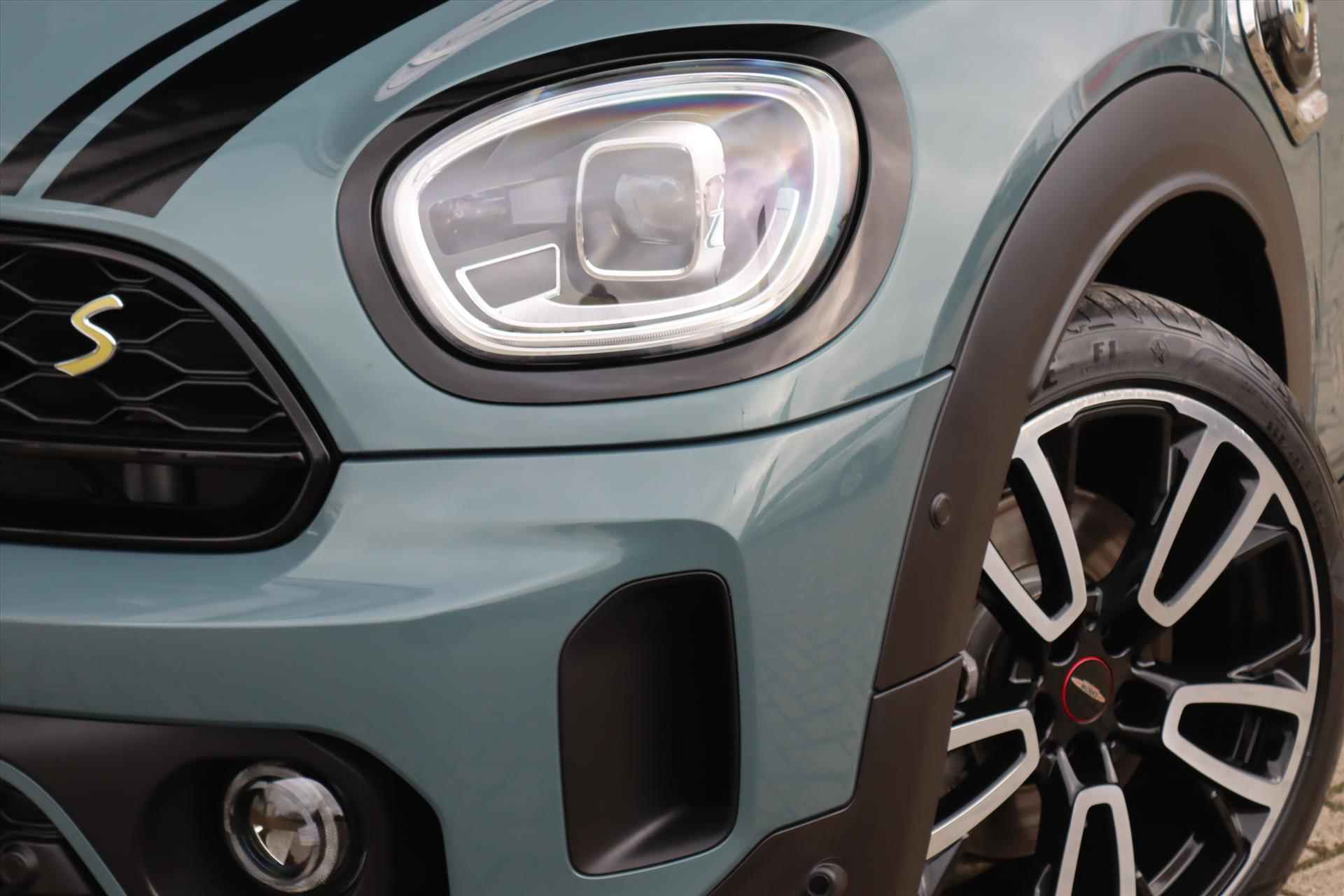 Mini Mini Countryman (f60) 2.0 COOPER SE ALL4 Business Edition | Black Pack | Leer | Camera | Zeer Compleet | 19 Inch Lm | NL Auto | Inclusief BTW | - 54/63