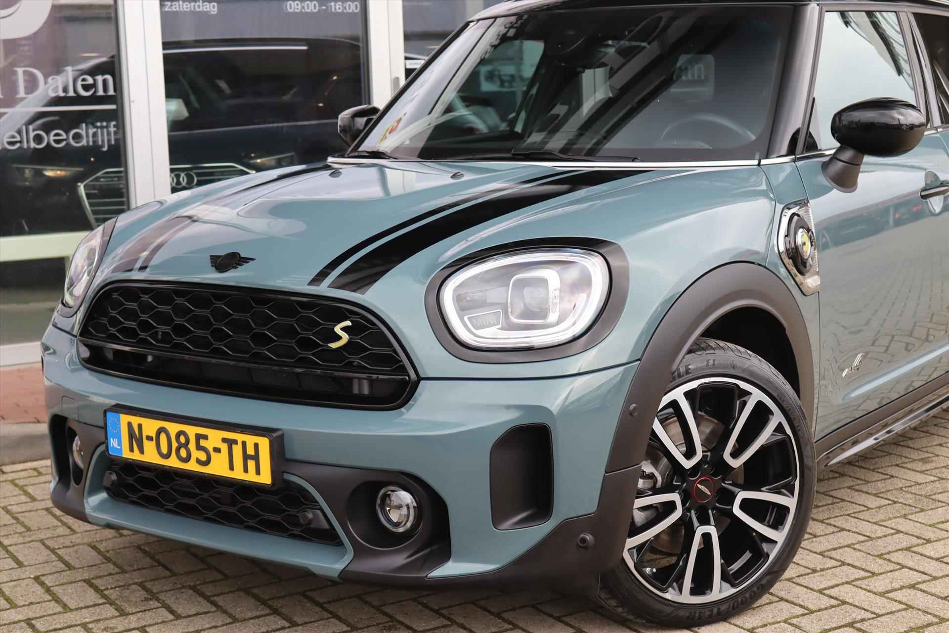 Mini Mini Countryman (f60) 2.0 COOPER SE ALL4 Business Edition | Black Pack | Leer | Camera | Zeer Compleet | 19 Inch Lm | NL Auto | Inclusief BTW | - 60/63