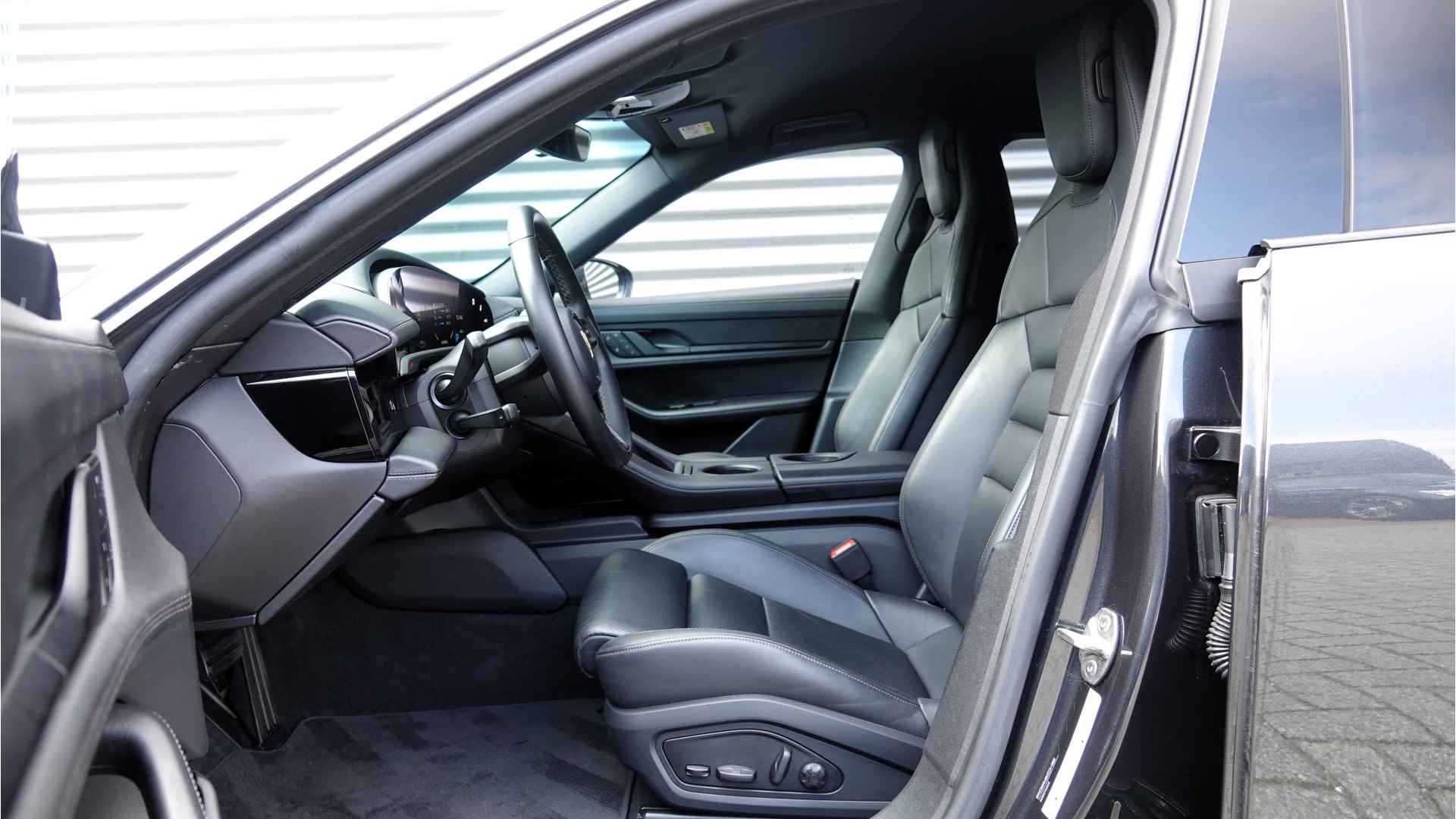 Porsche Taycan Cross Turismo 4 93 kWh | Innodrive | Parkeerpakket | Comforstoelen | Bose | Head Up | - 6/30