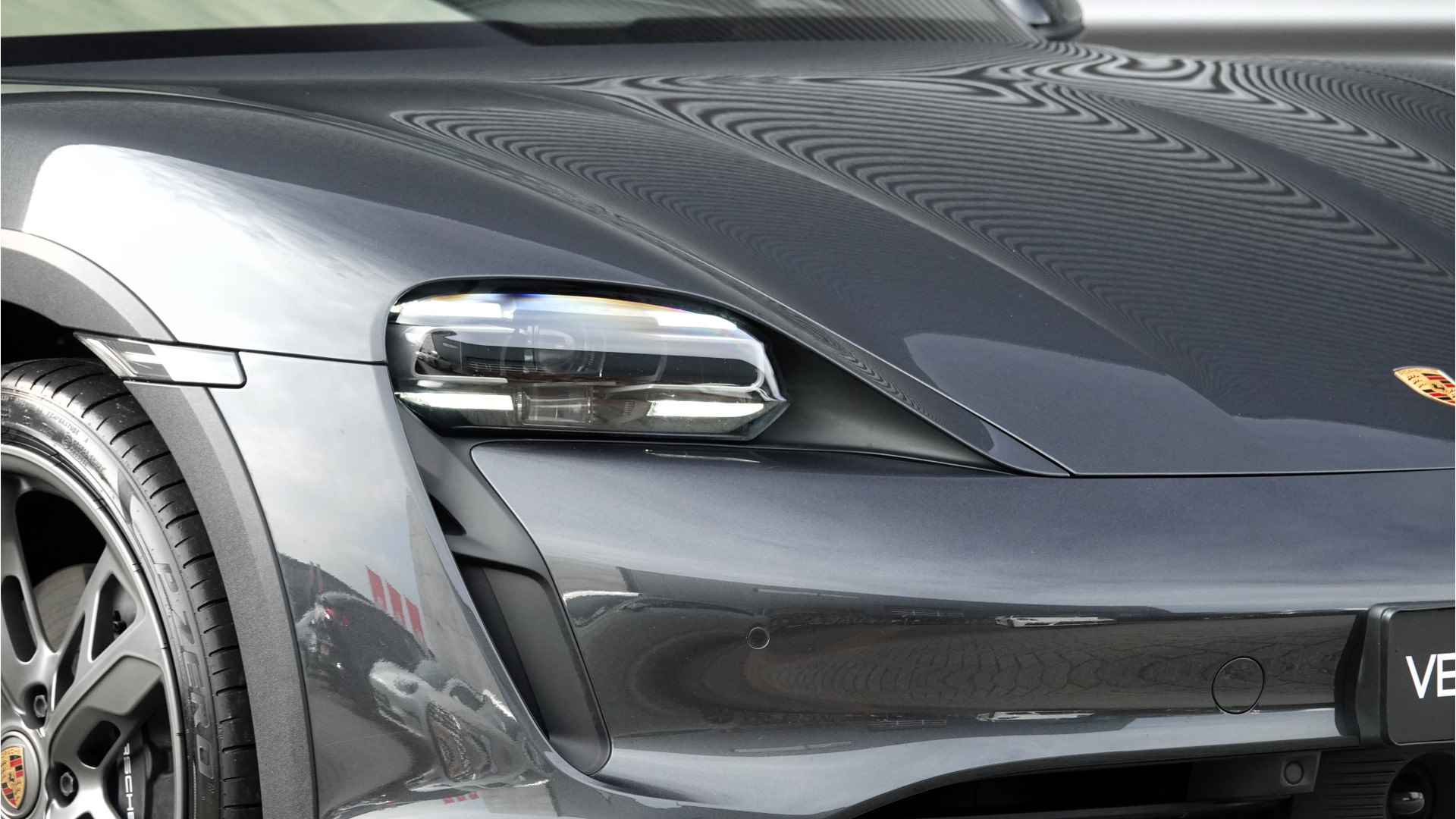 Porsche Taycan Cross Turismo 4 93 kWh | Innodrive | Parkeerpakket | Comforstoelen | Bose | Head Up | - 14/30